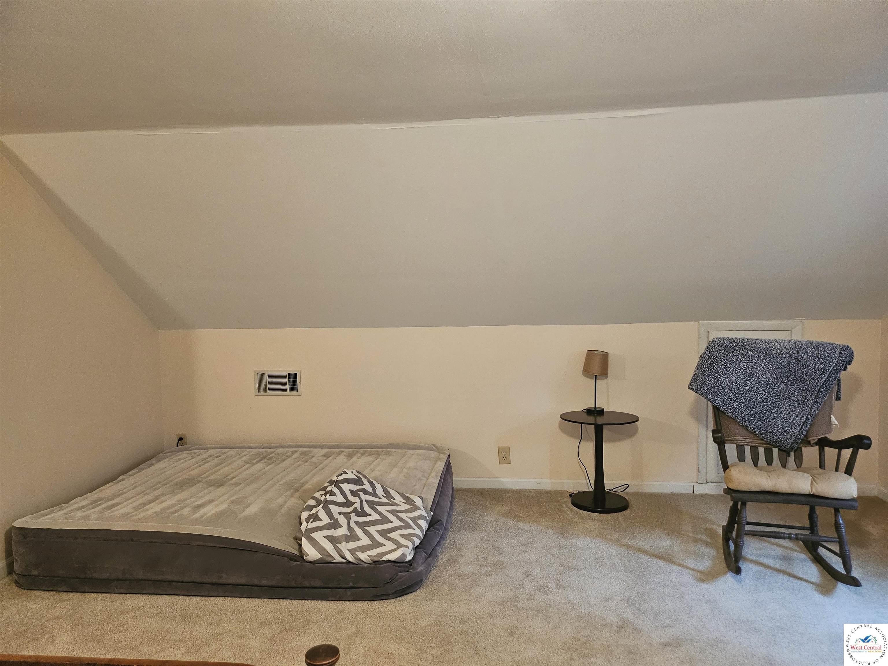Listing image 50