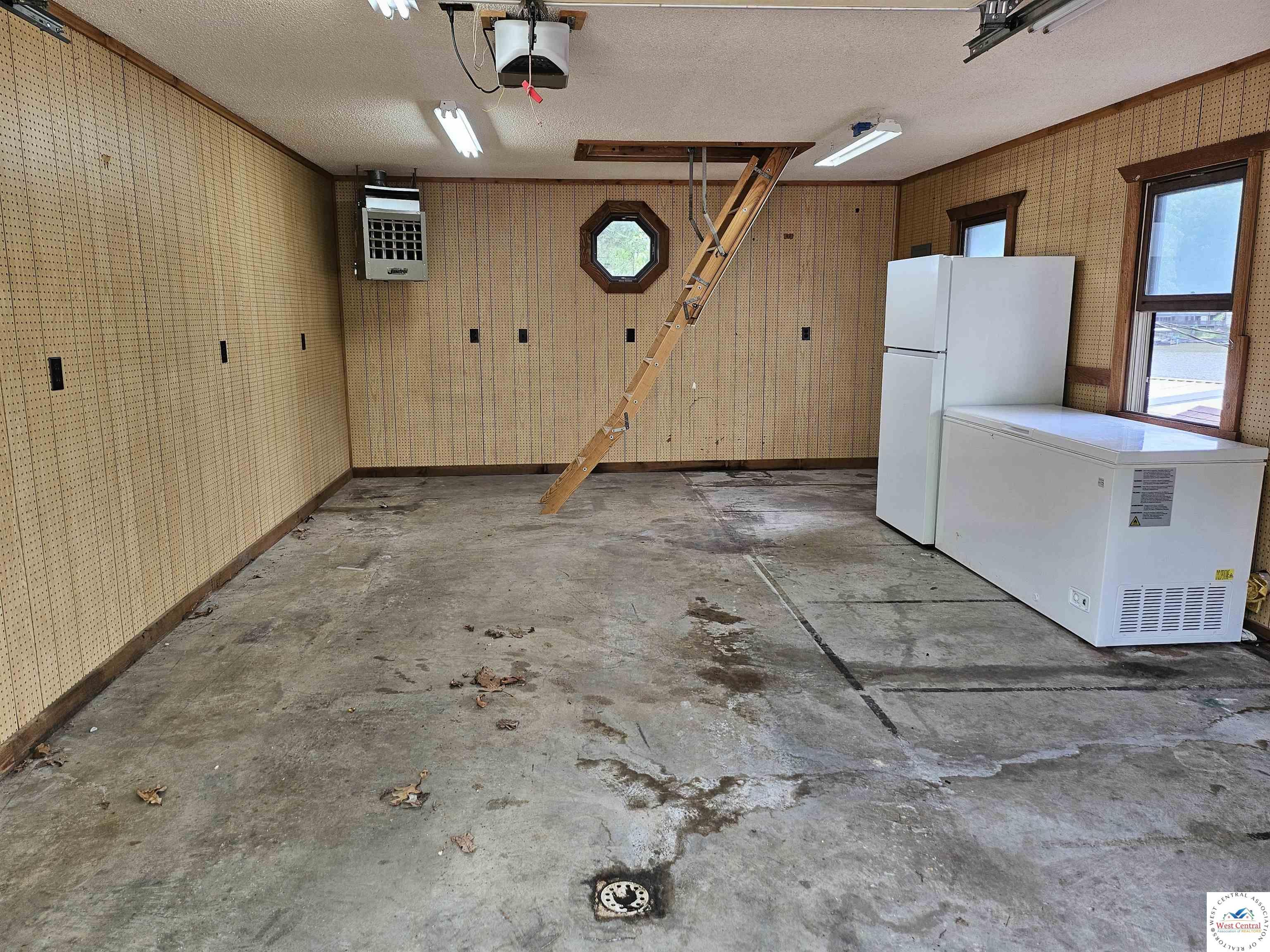 Listing image 66