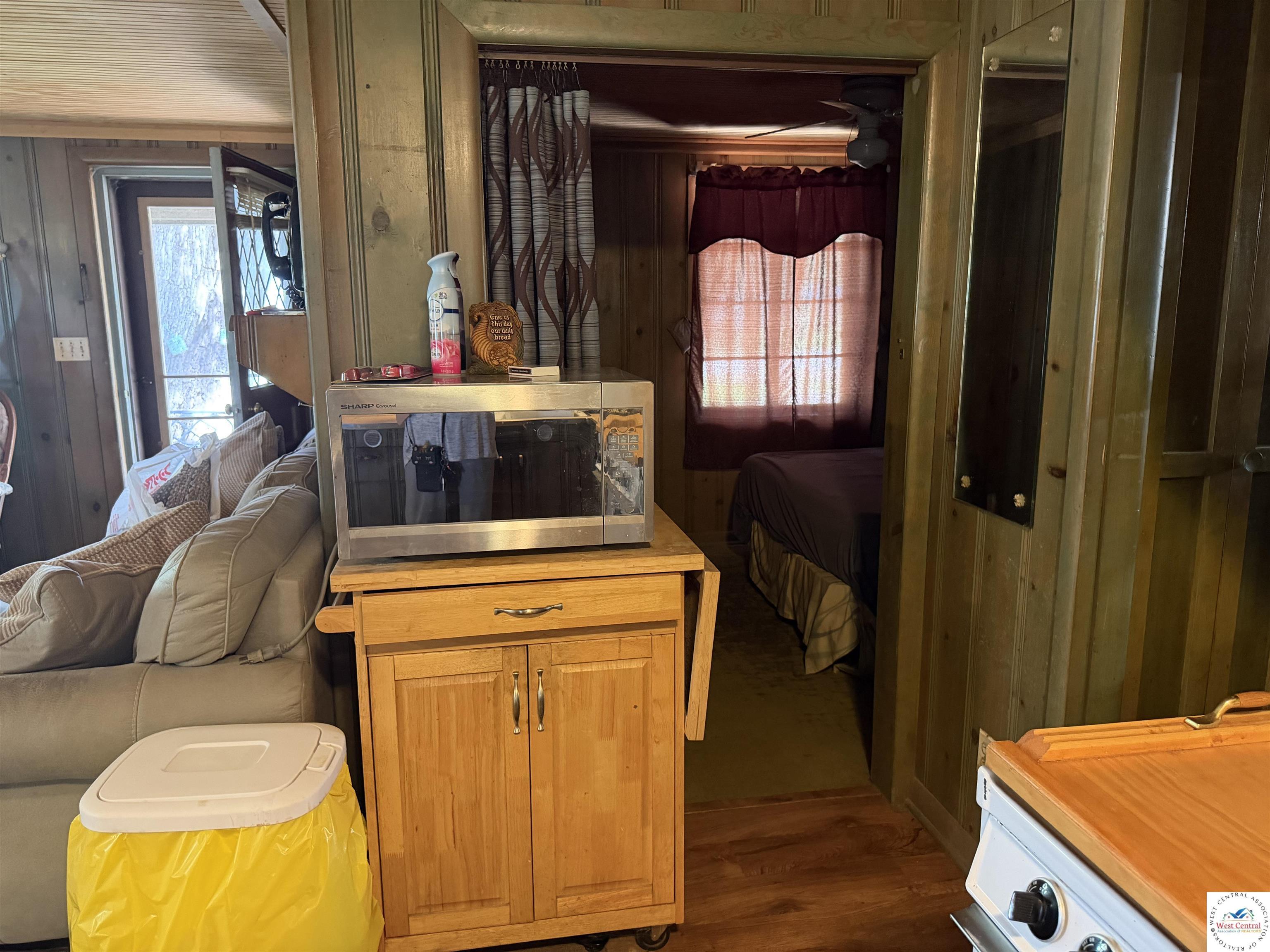 Listing image 27
