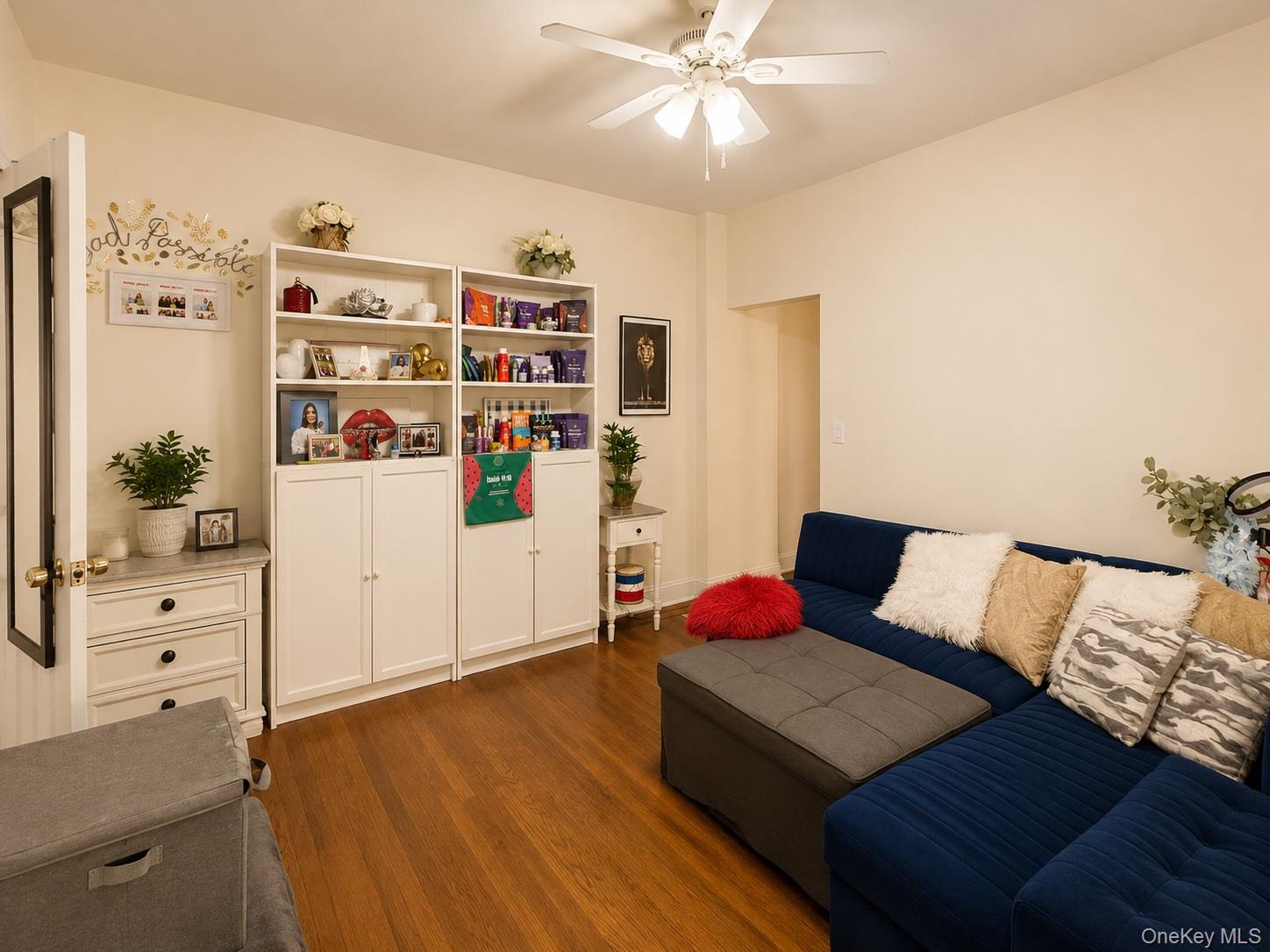 Listing image 4