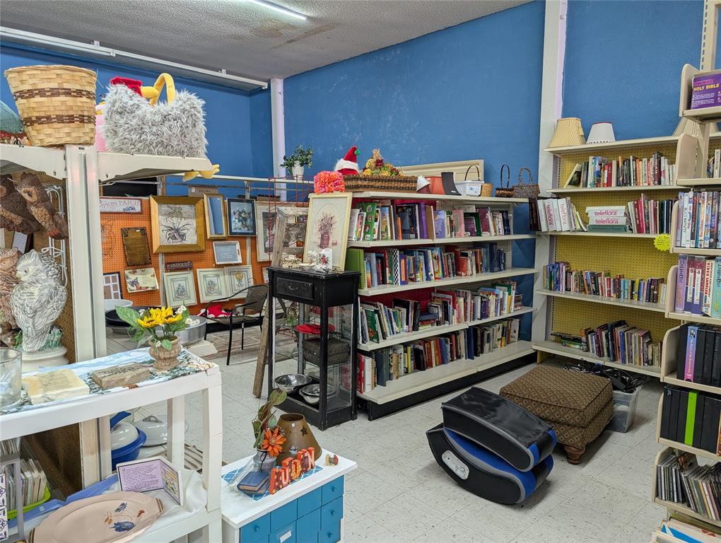 Listing image 16