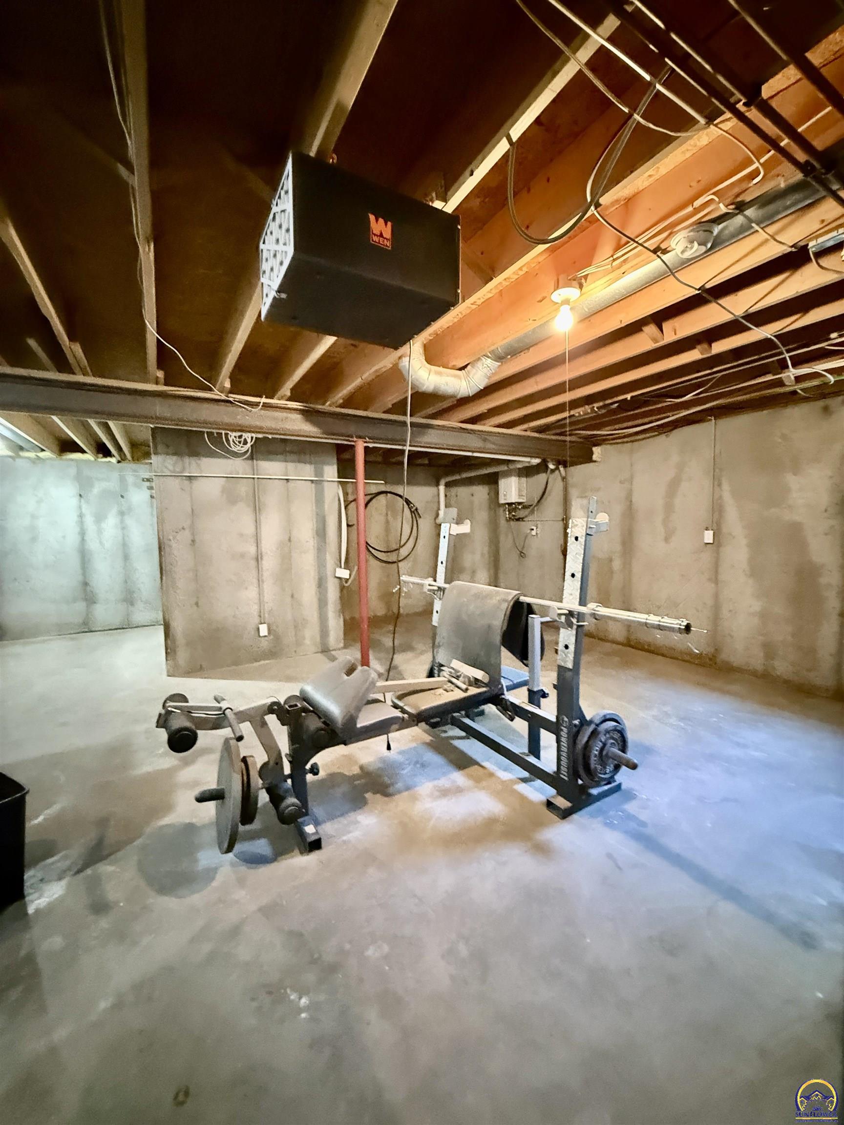 Listing image 24