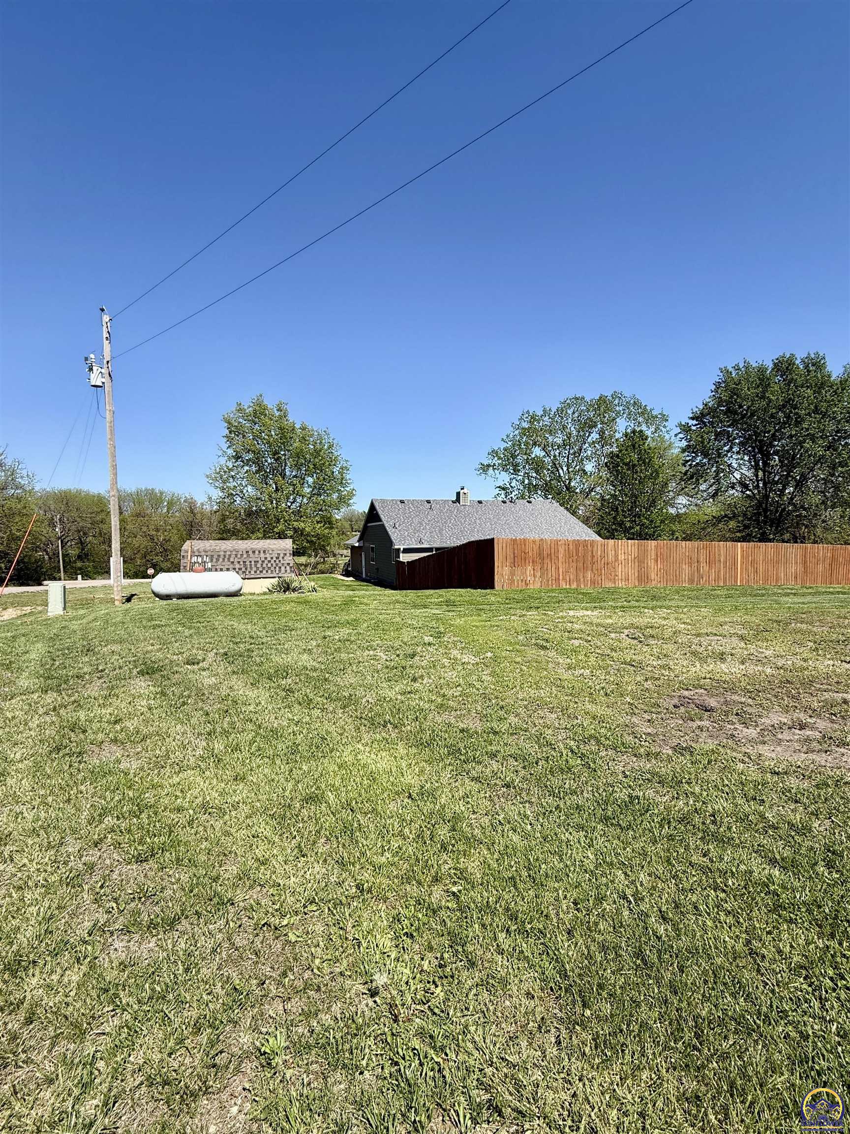 Listing image 44