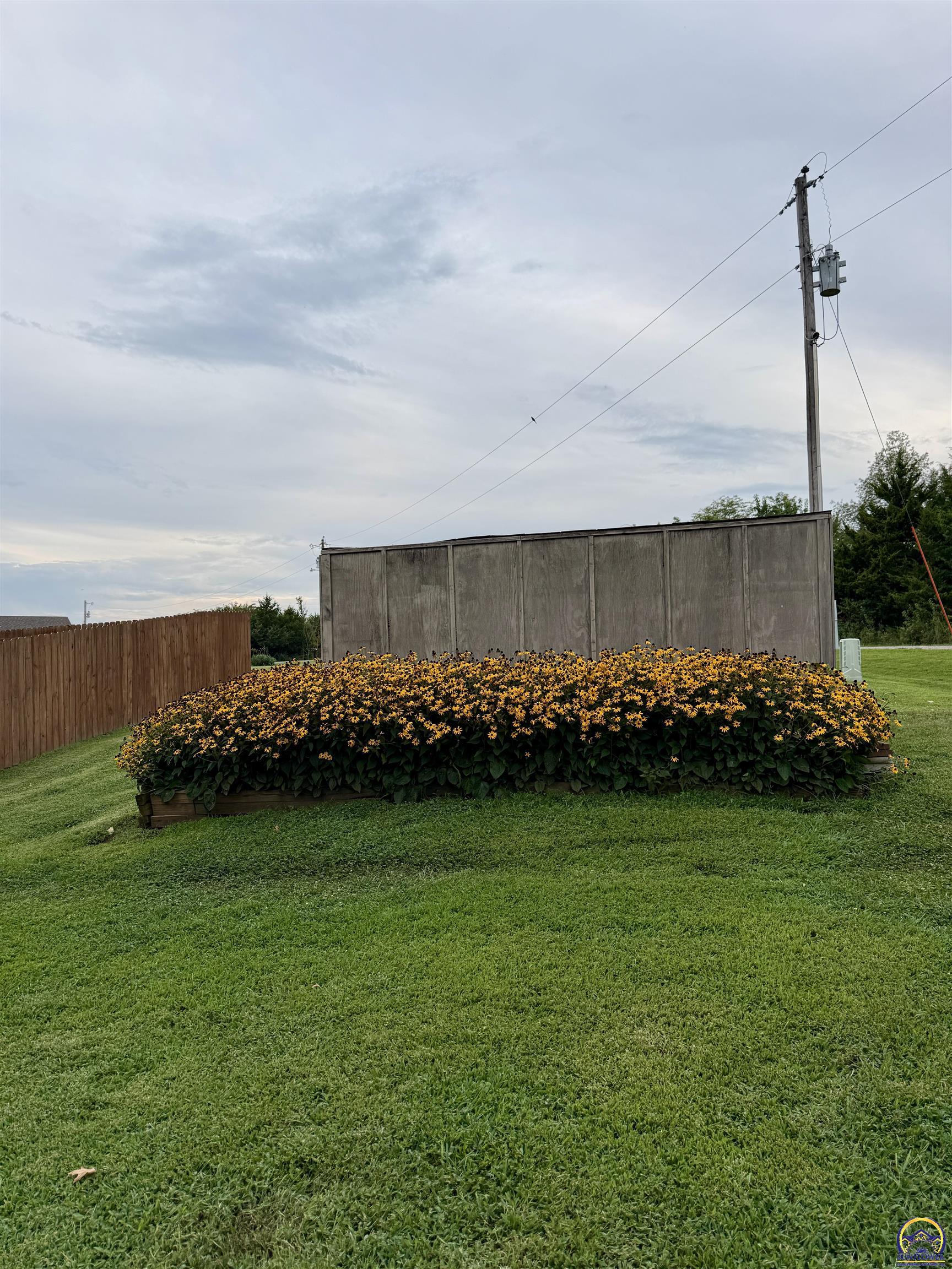 Listing image 56