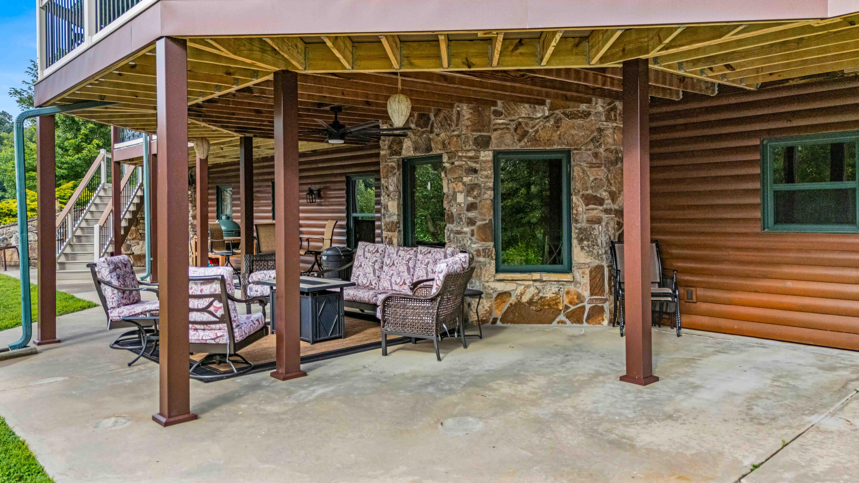 Listing image 102
