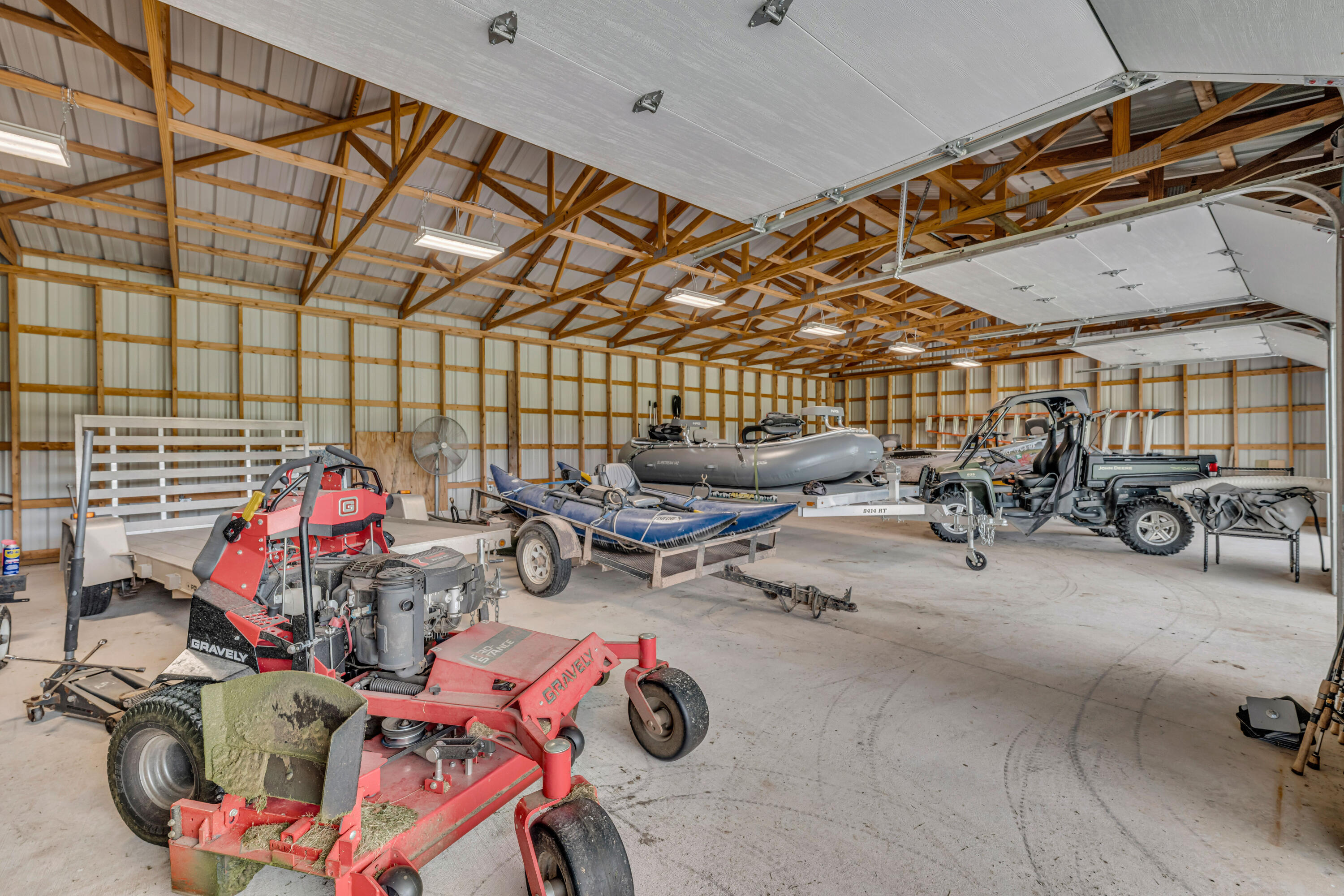 Listing image 107