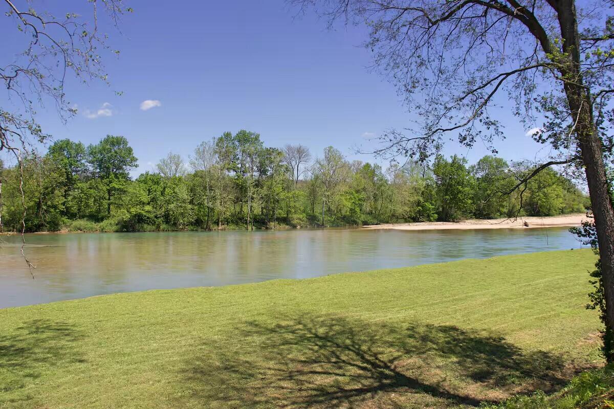 Listing image 55