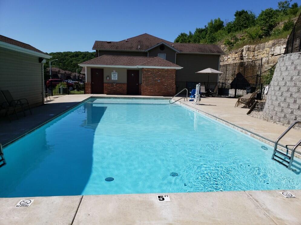 Listing image 108