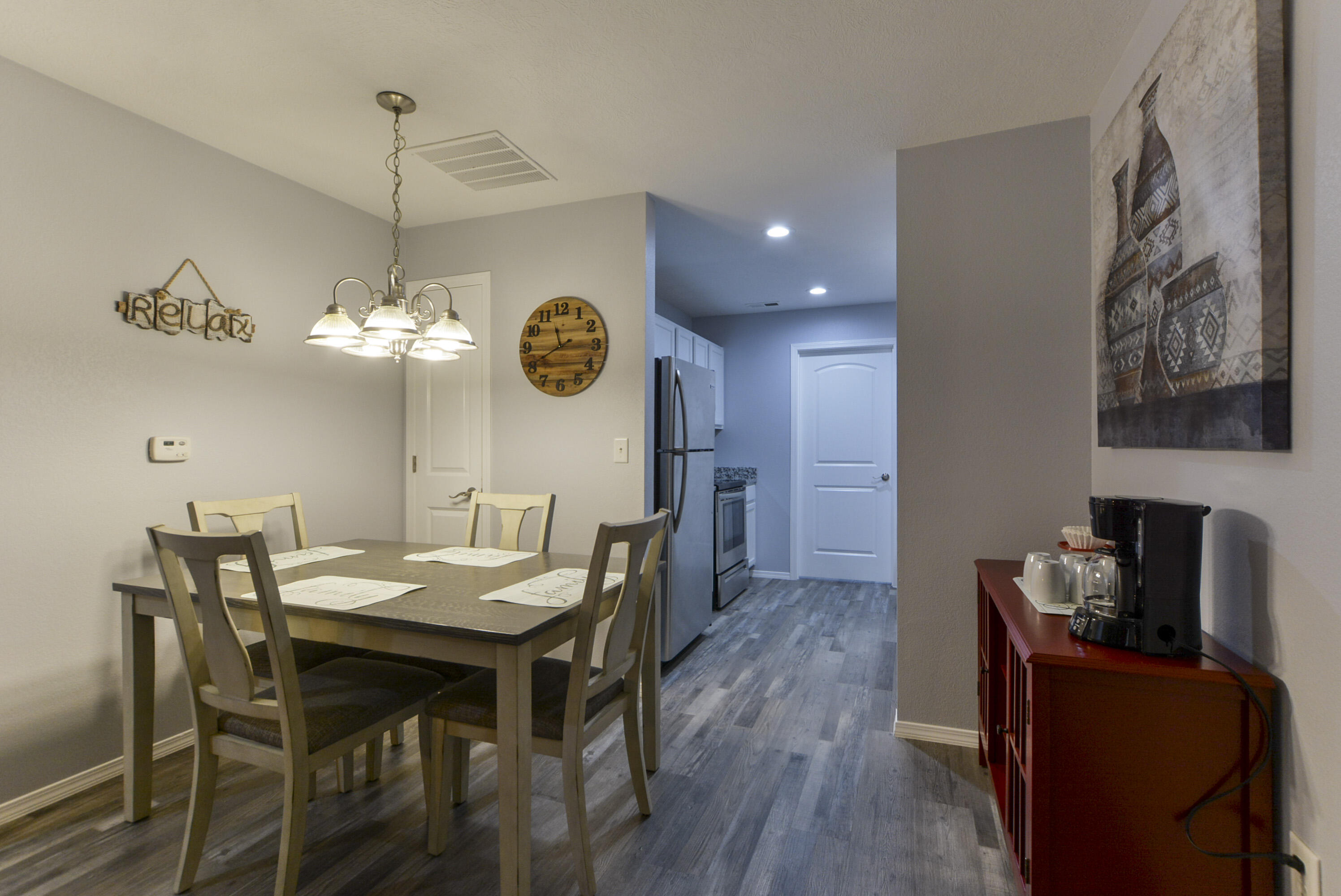 Listing image 82