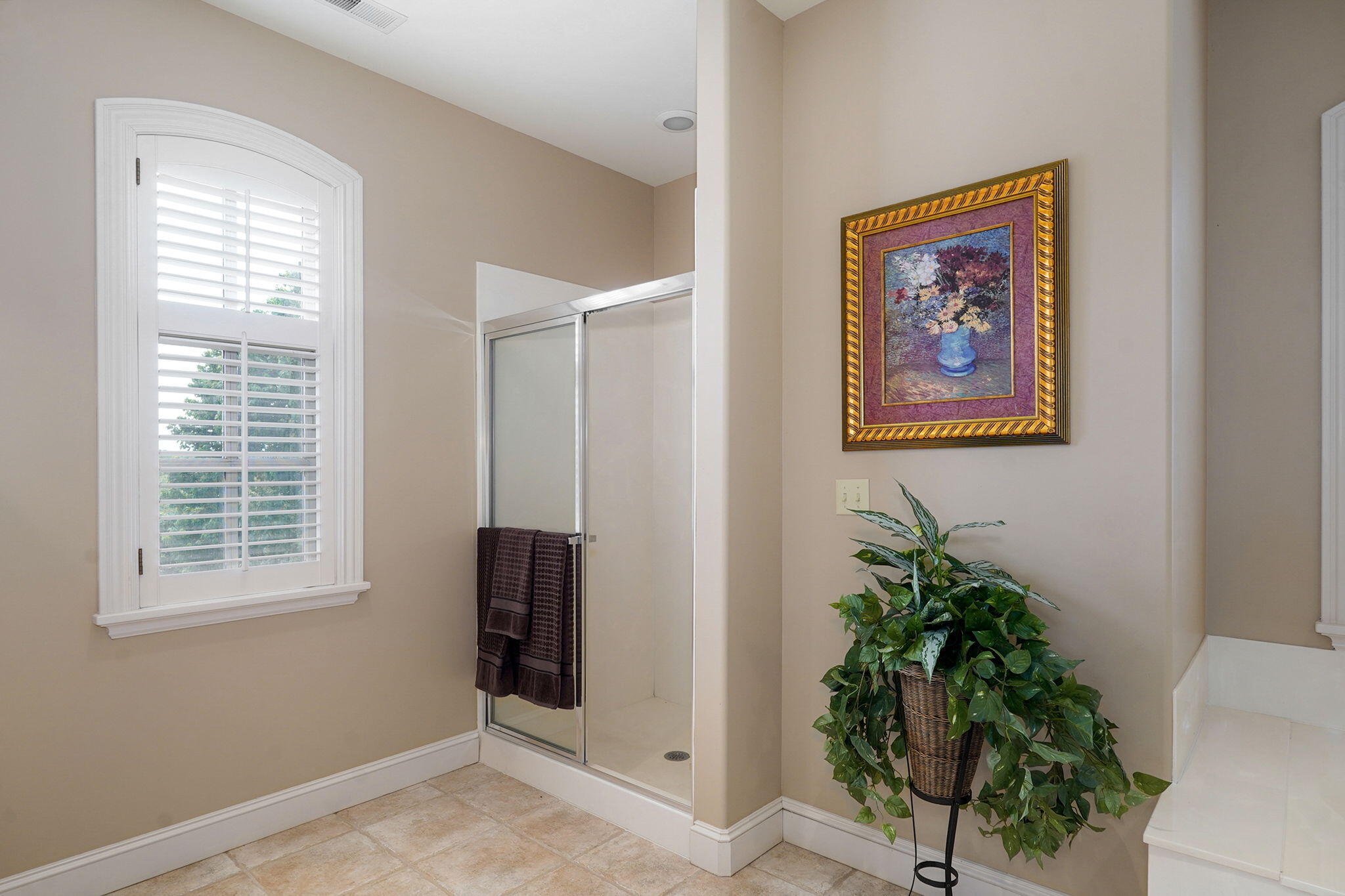 Listing image 65