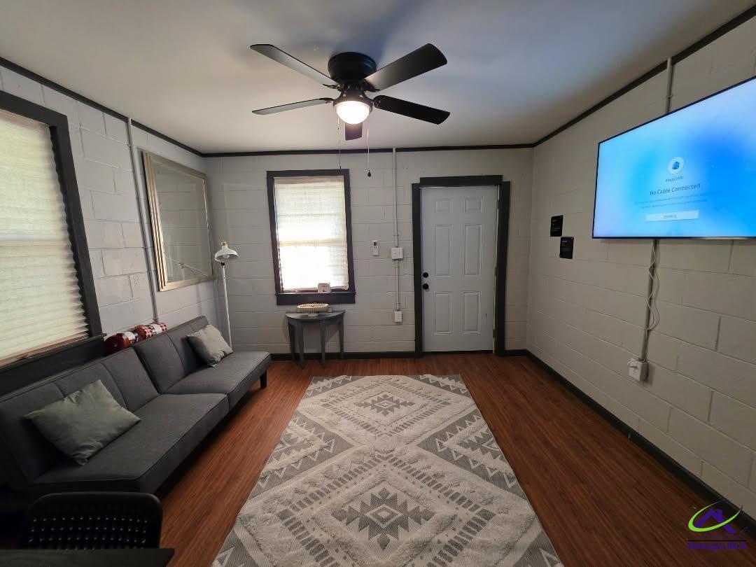 Listing image 18