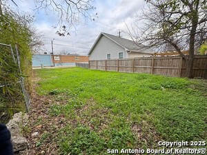Listing image 4