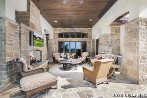 Listing image 11