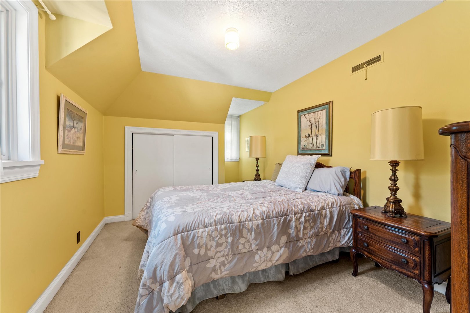 Listing image 65