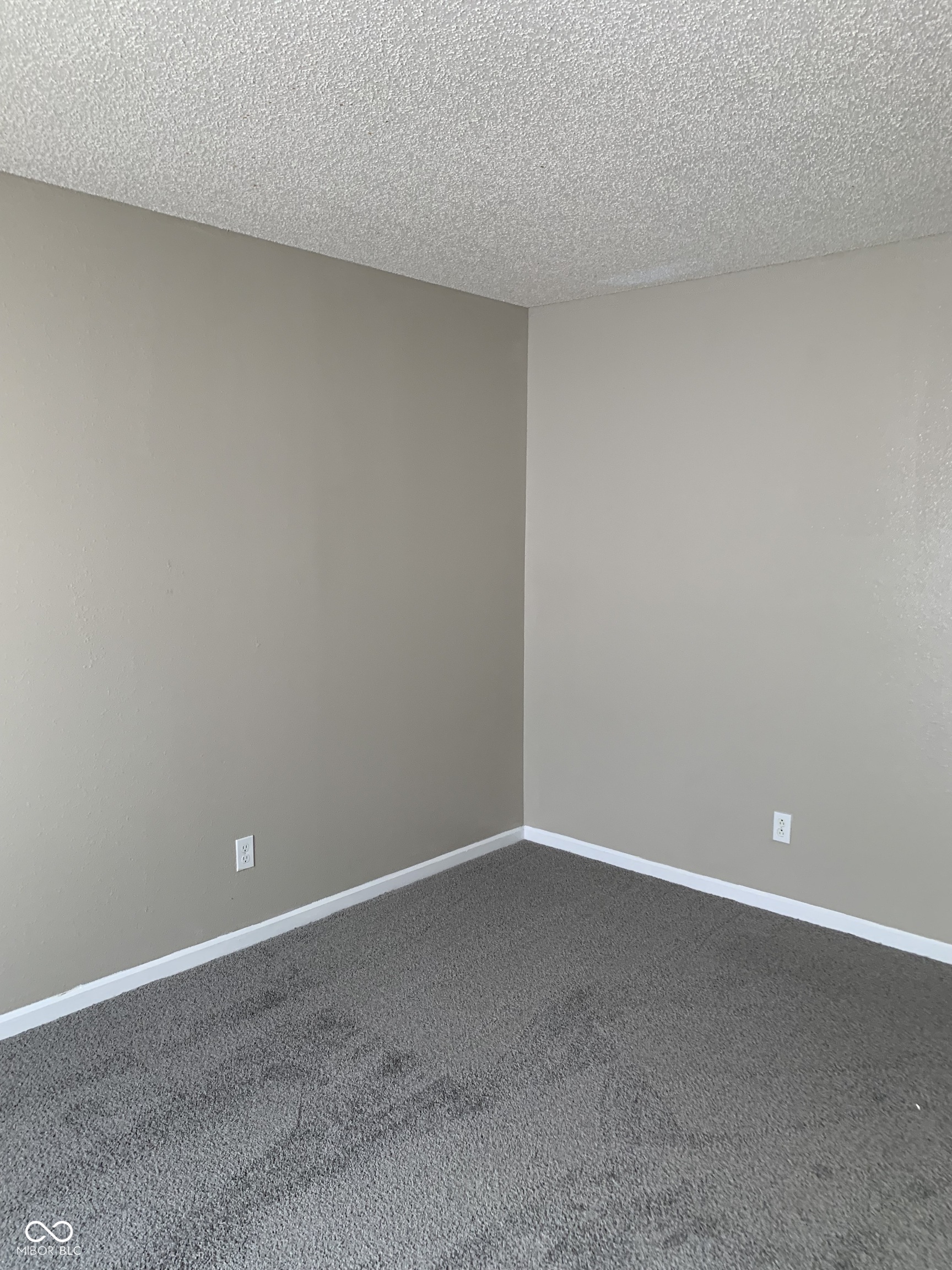 Listing image 30