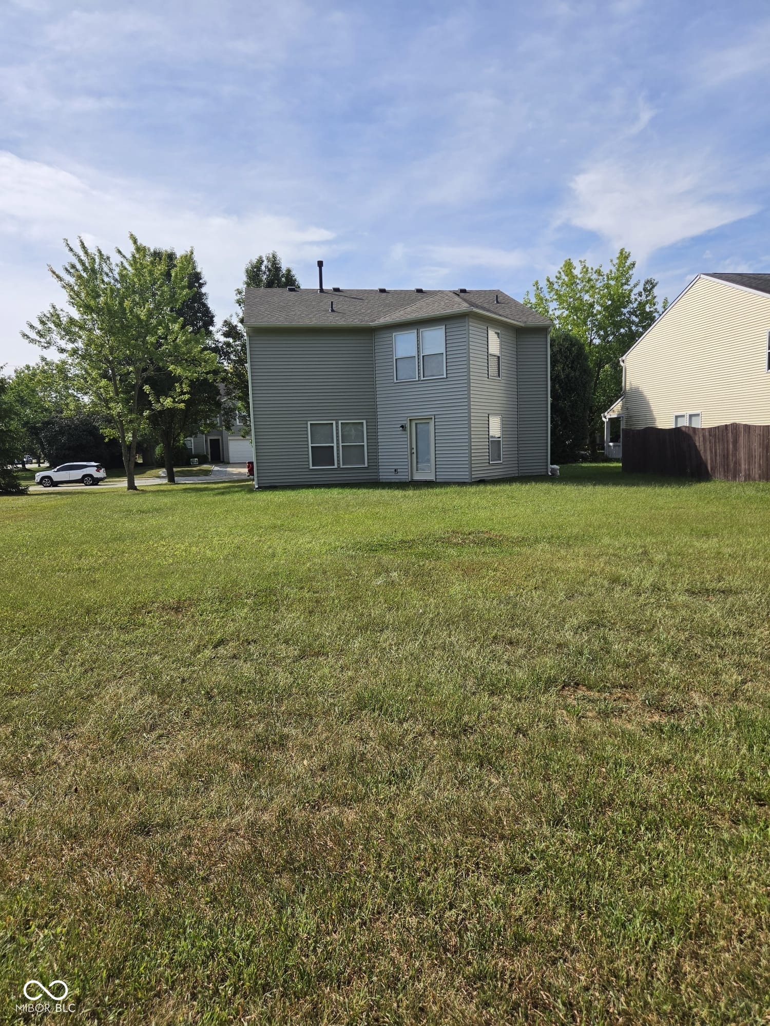 Listing image 38