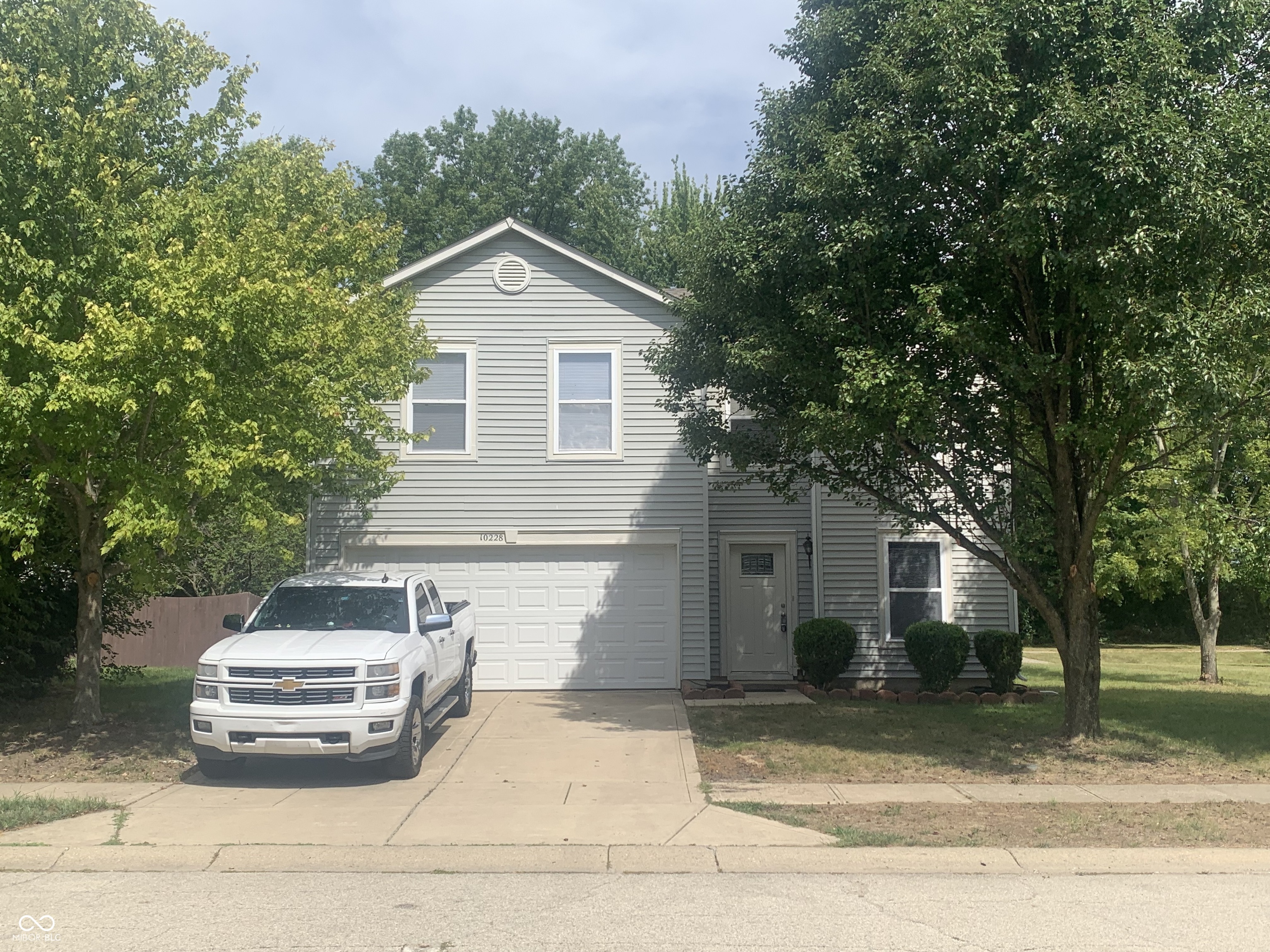 Listing image 1