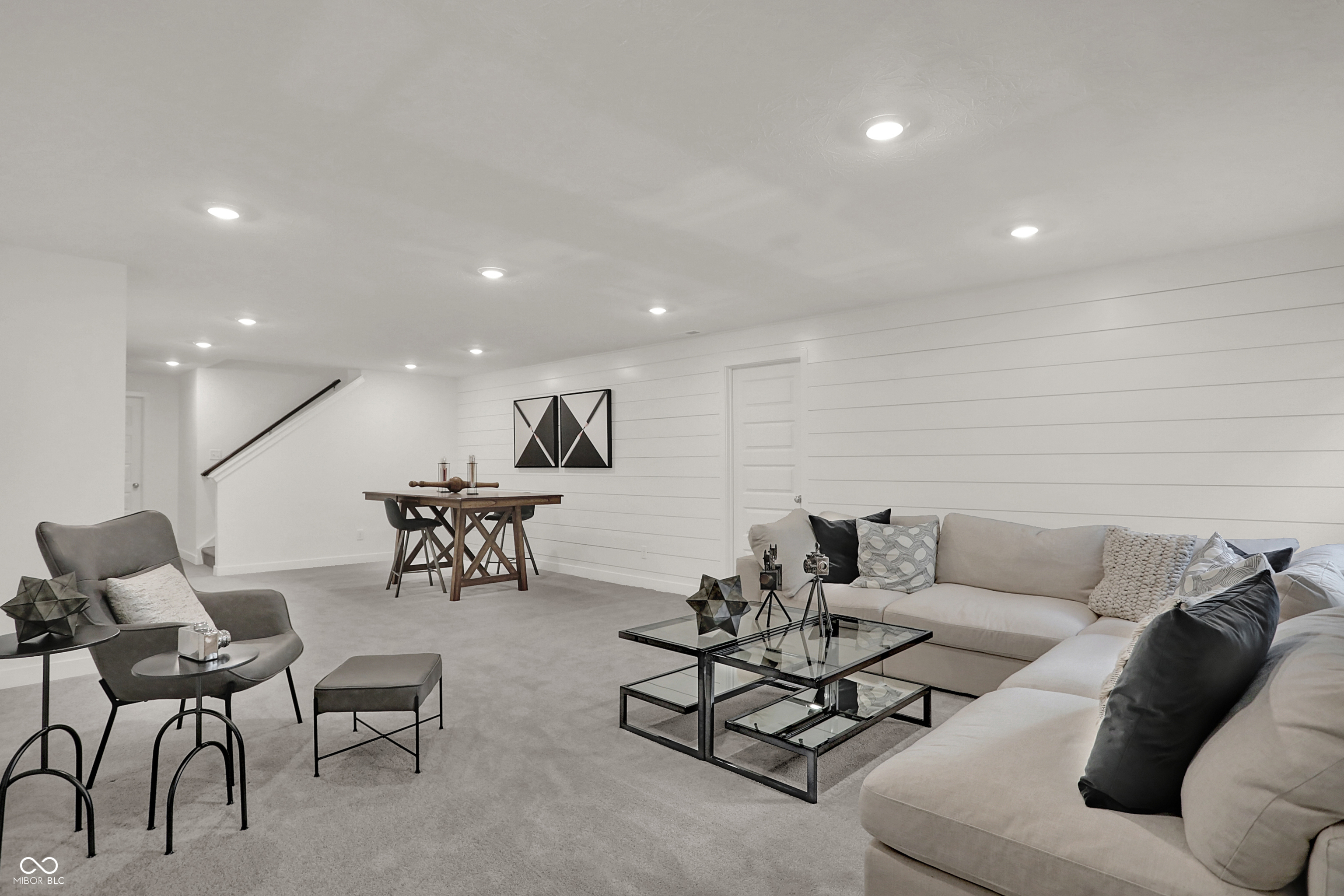 Listing image 55