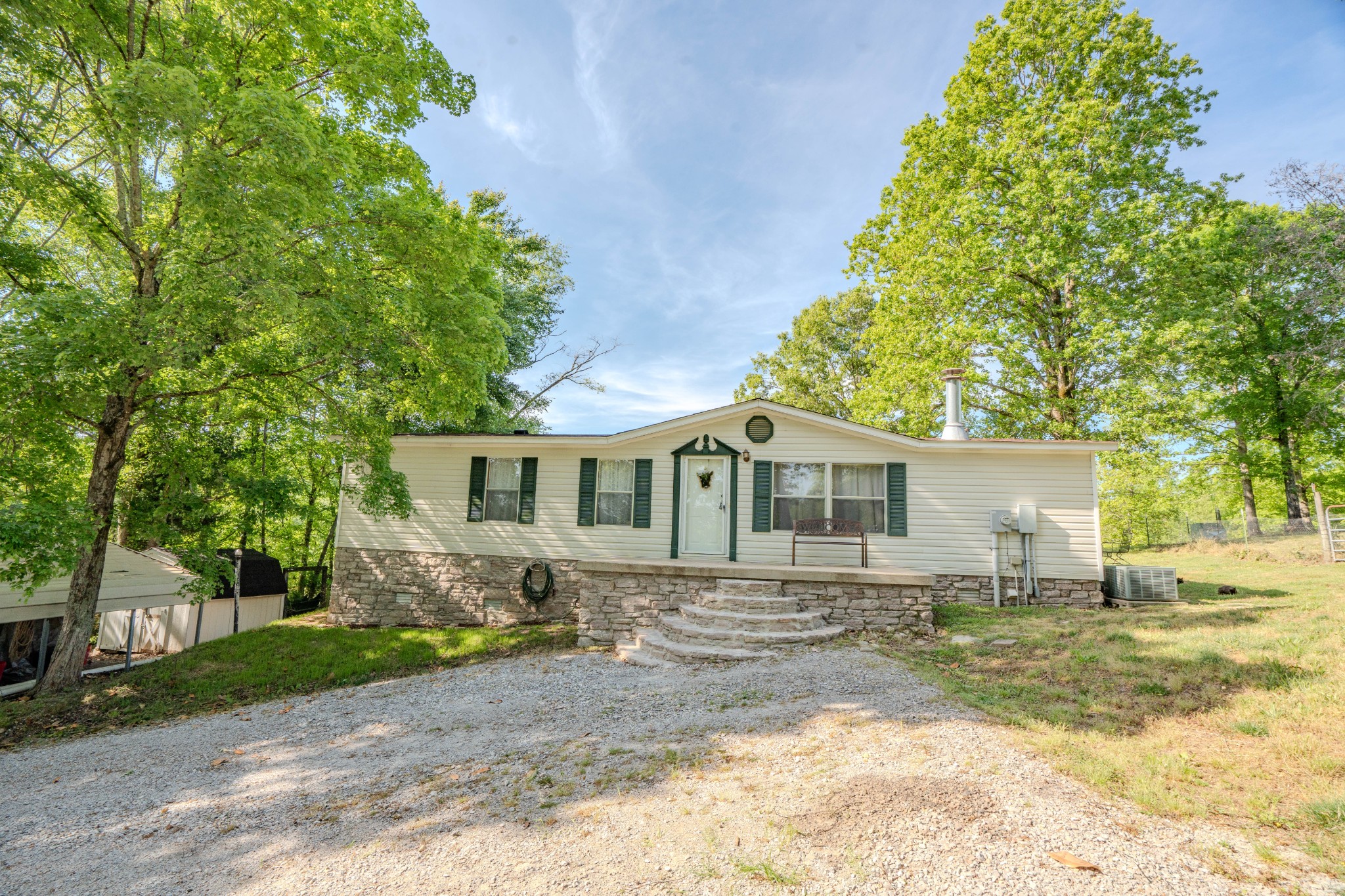 Listing image 4