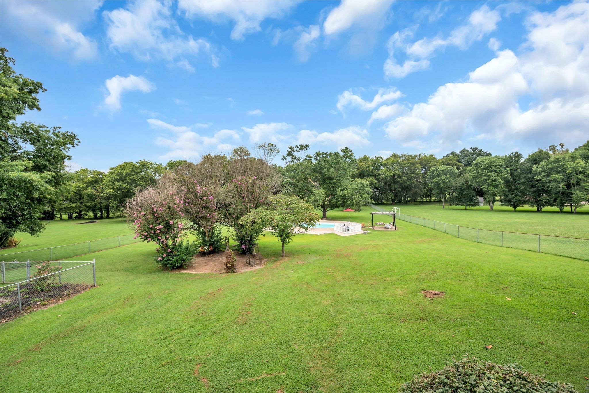 Listing image 51