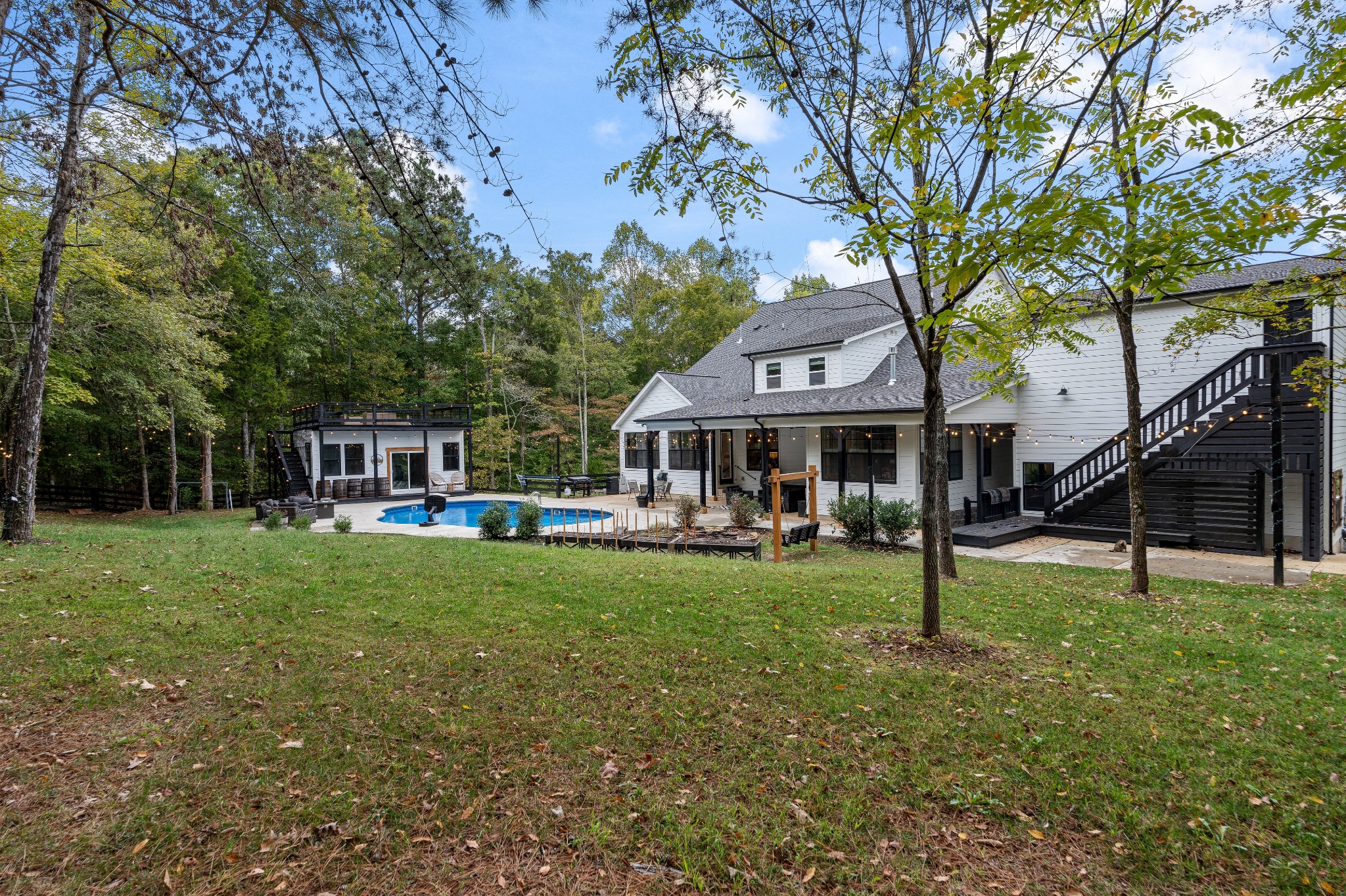 Listing image 44