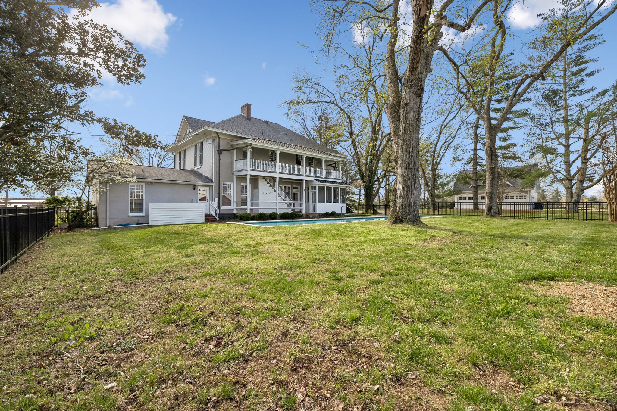 Listing image 78