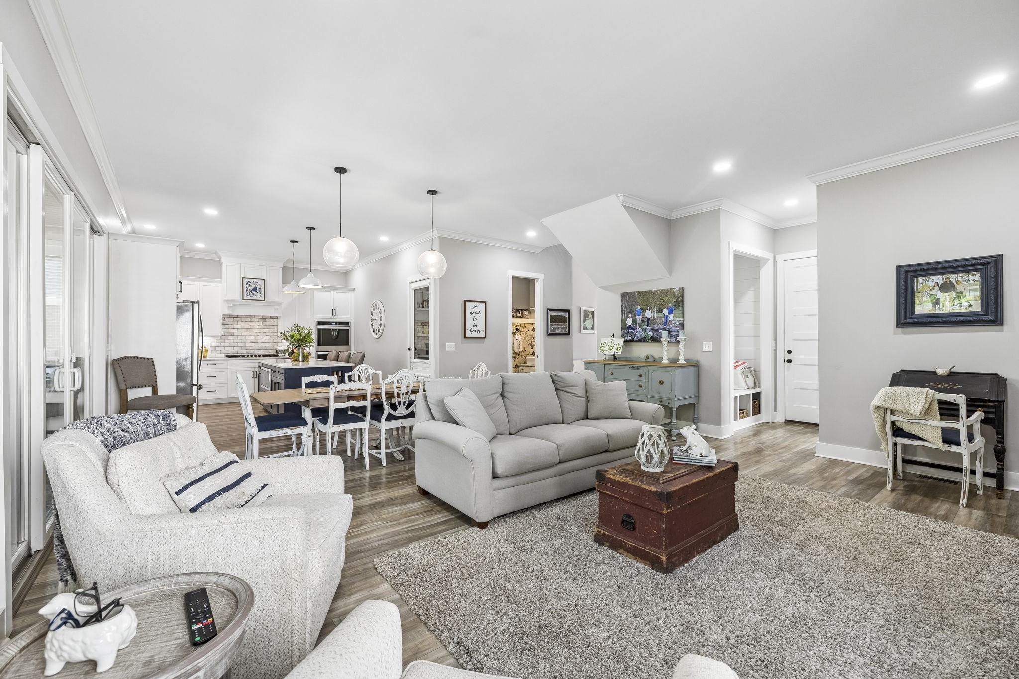 Listing image 12