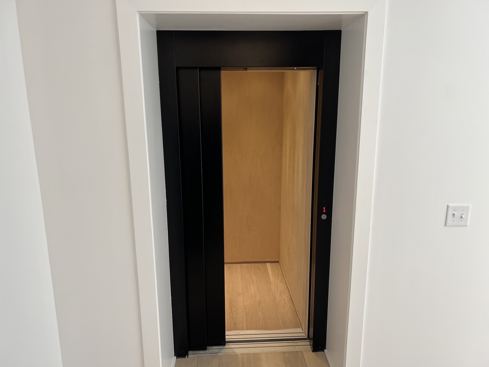 Listing image 11