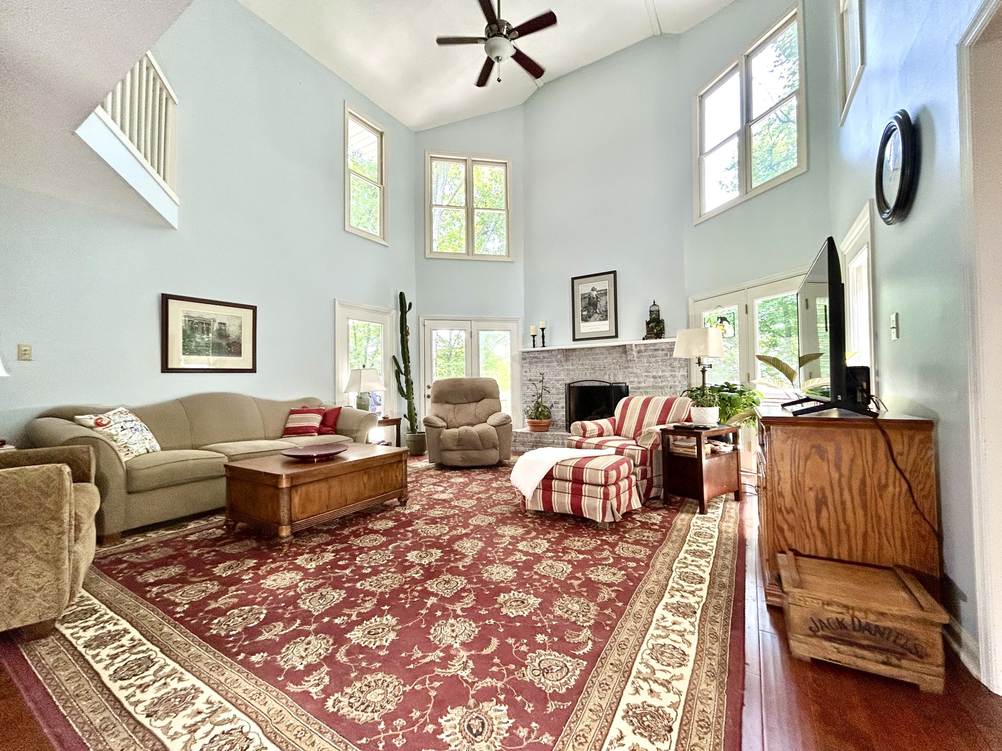 Listing image 5