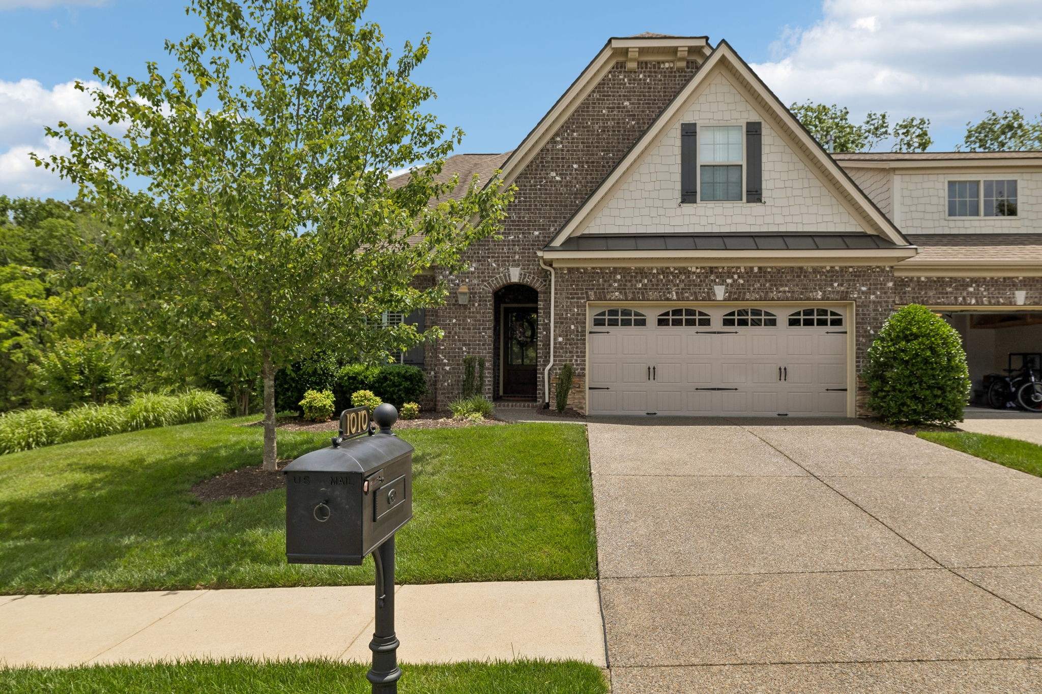 Listing image 1