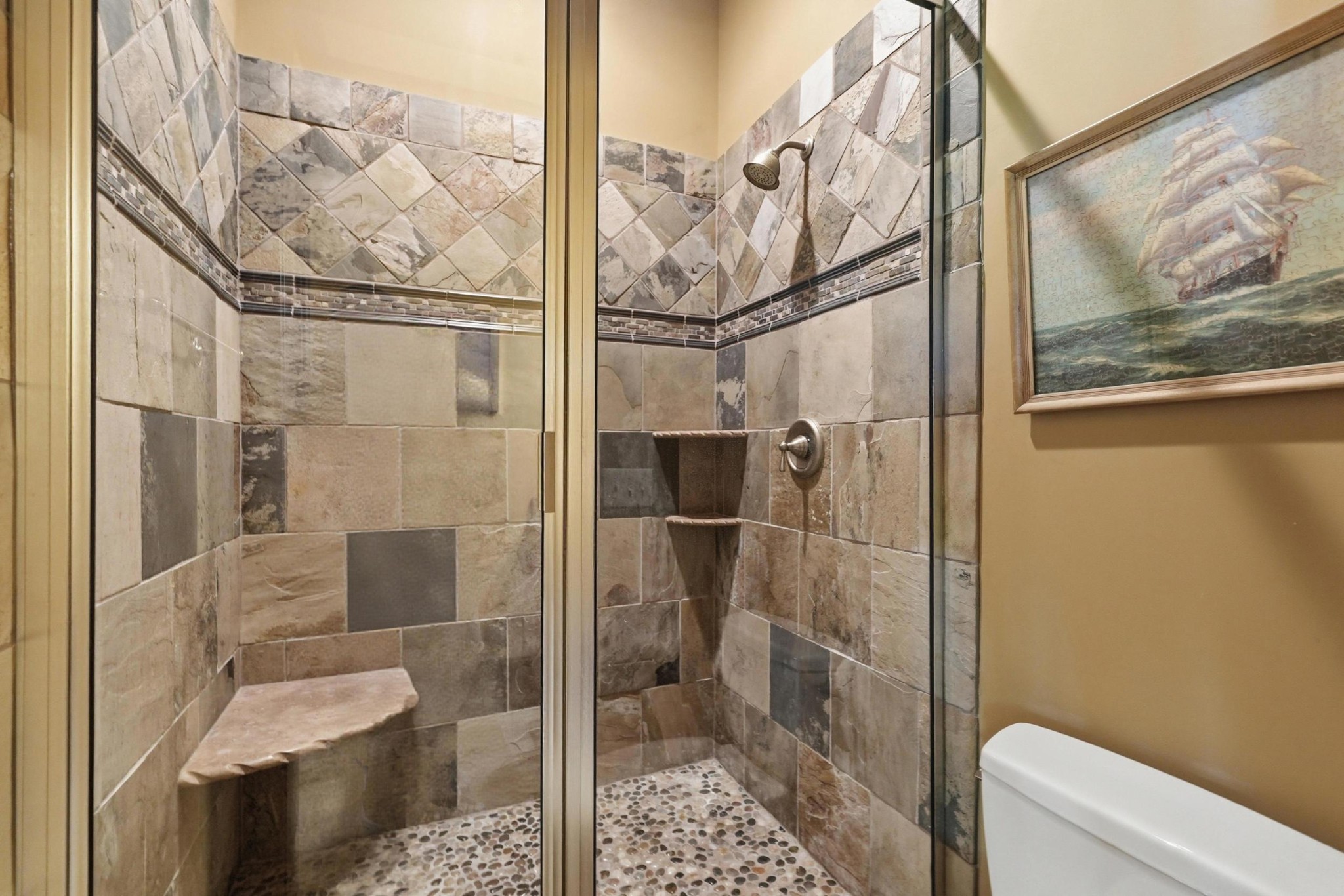 Listing image 82