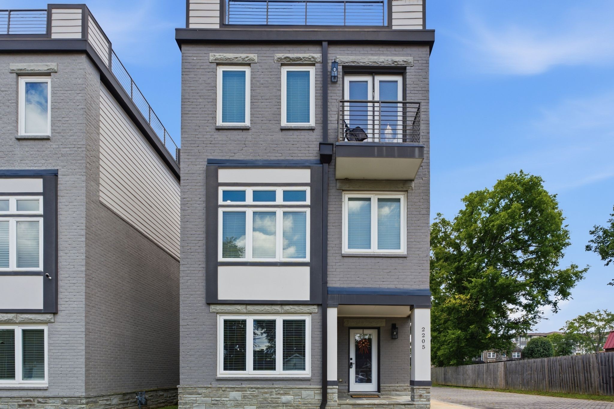 Listing image 1