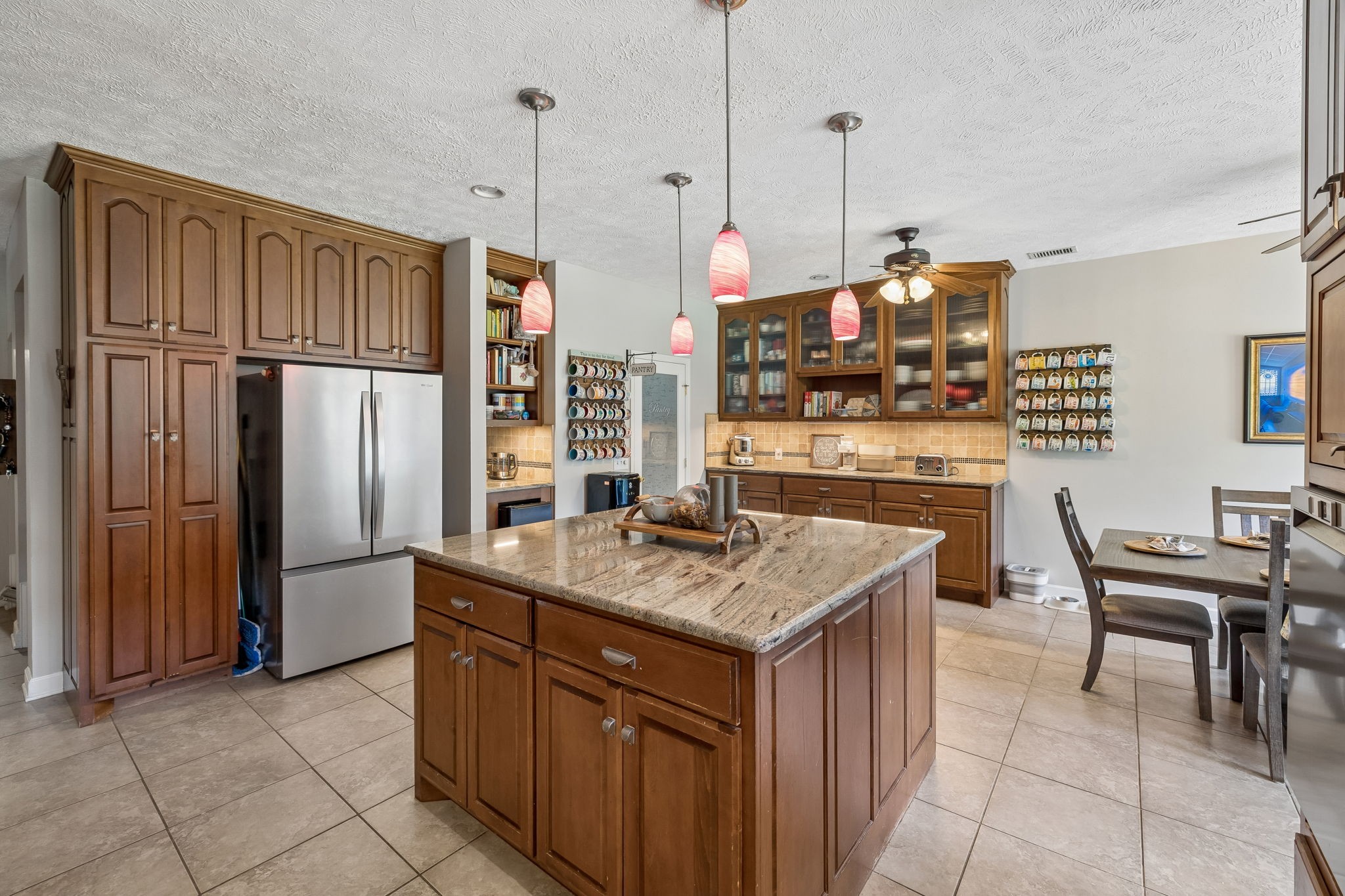 Listing image 14