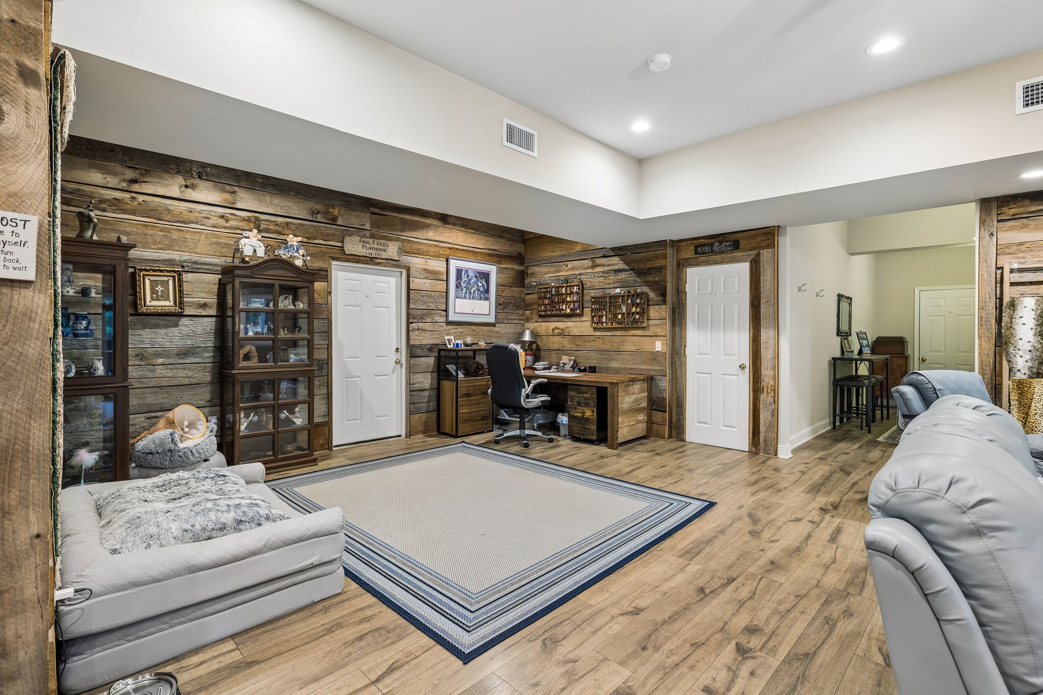 Listing image 59