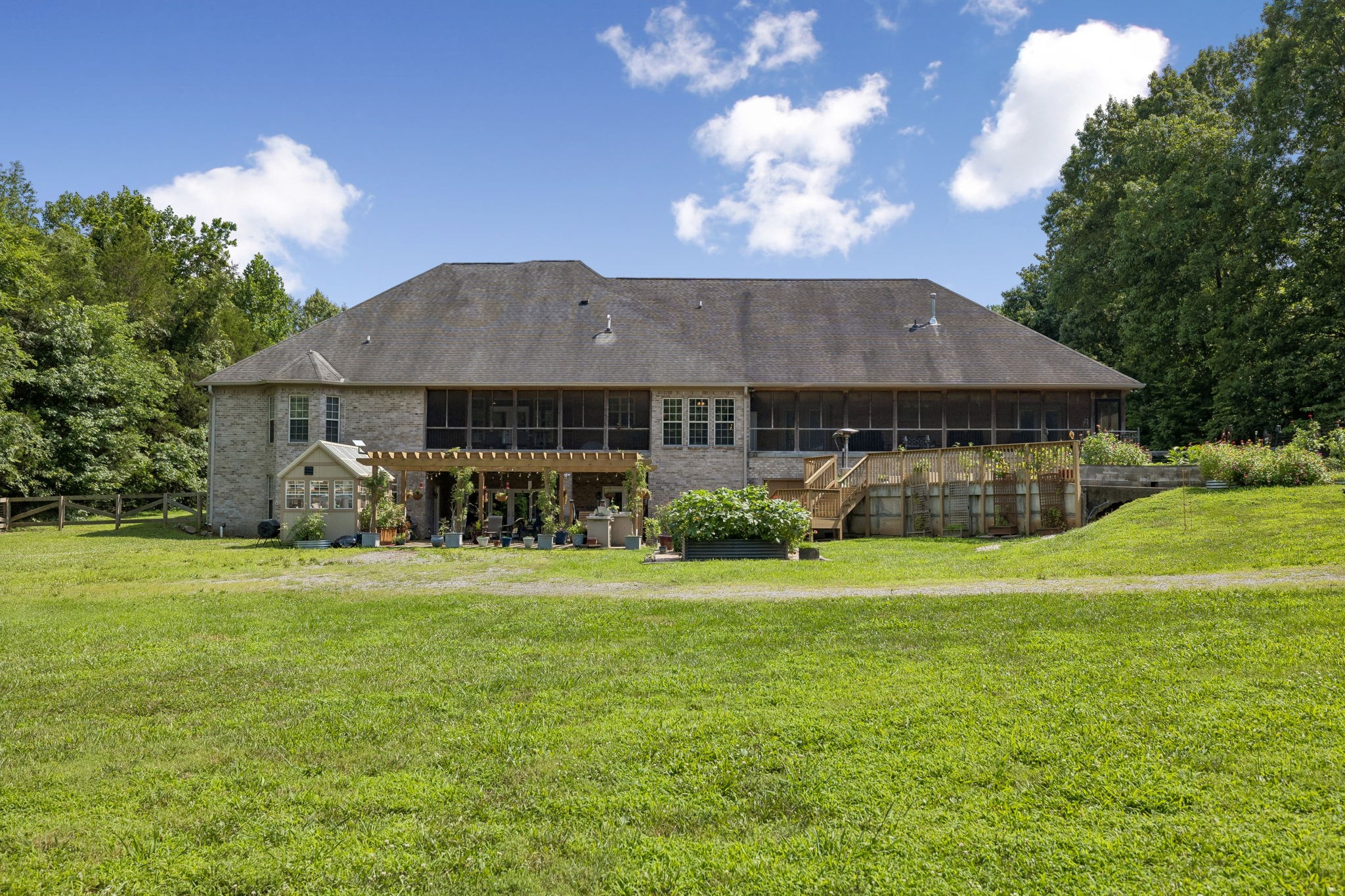 Listing image 84