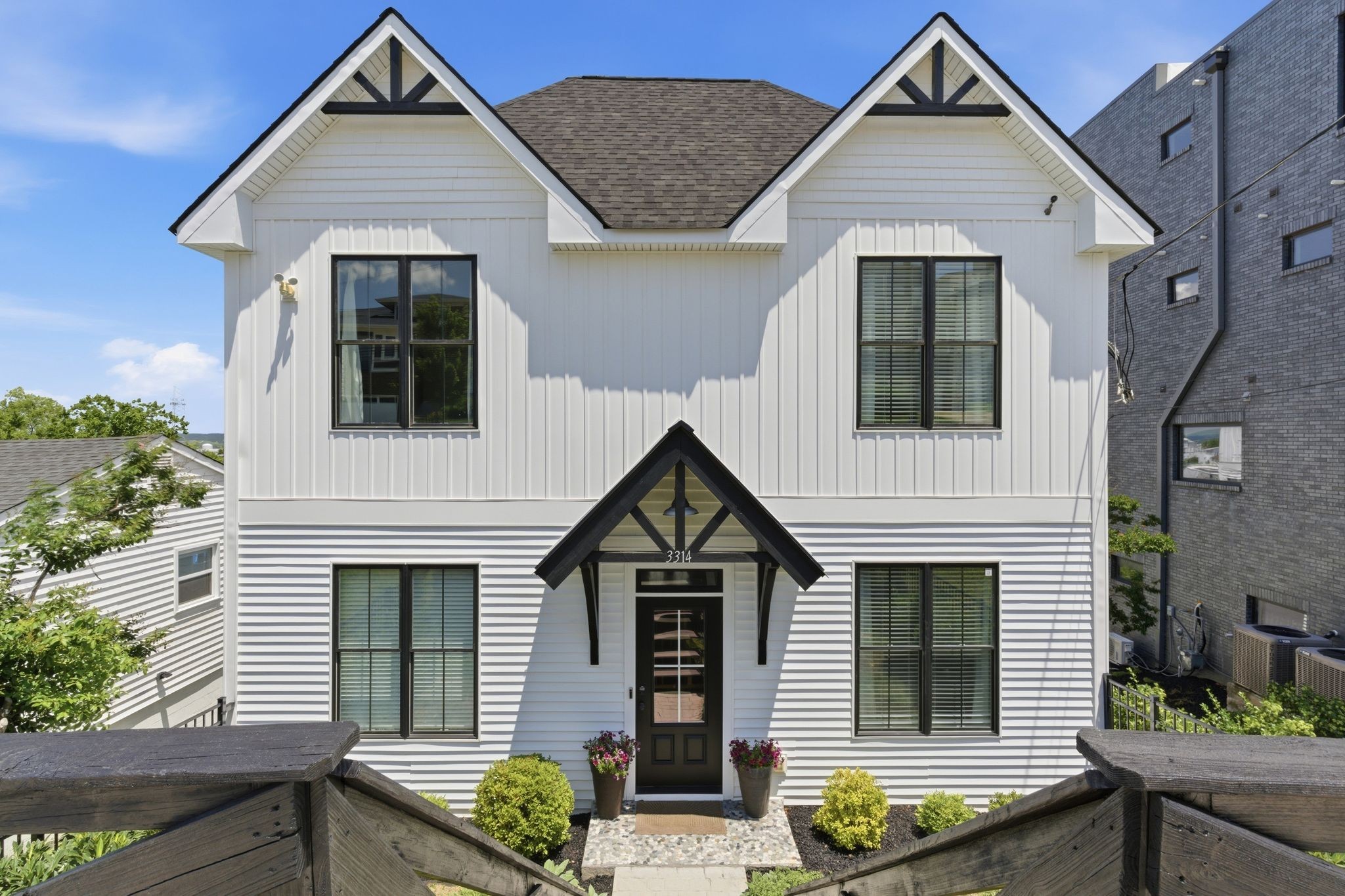 Listing image 1