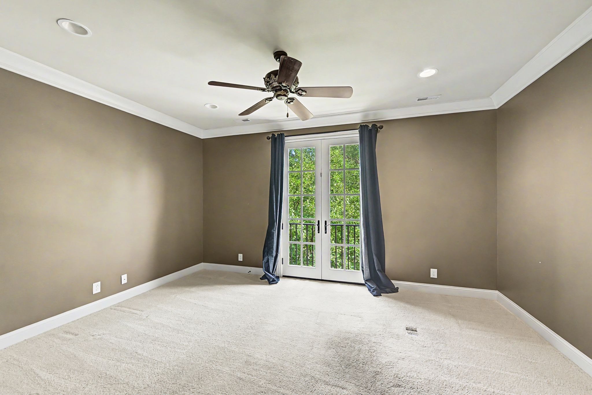 Listing image 55