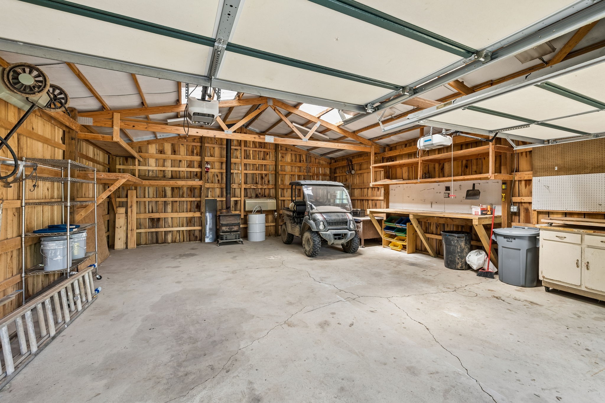 Listing image 56