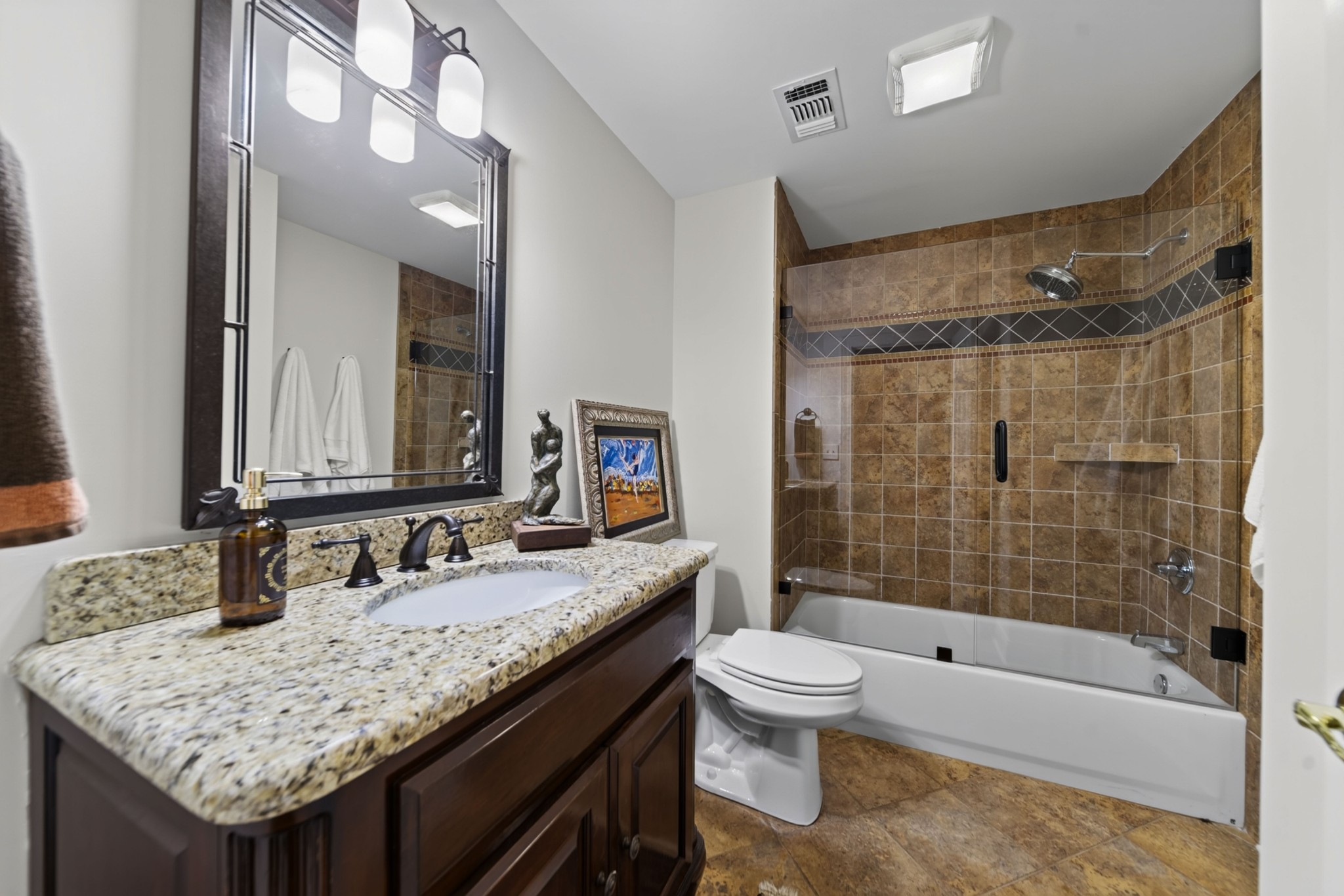 Listing image 82