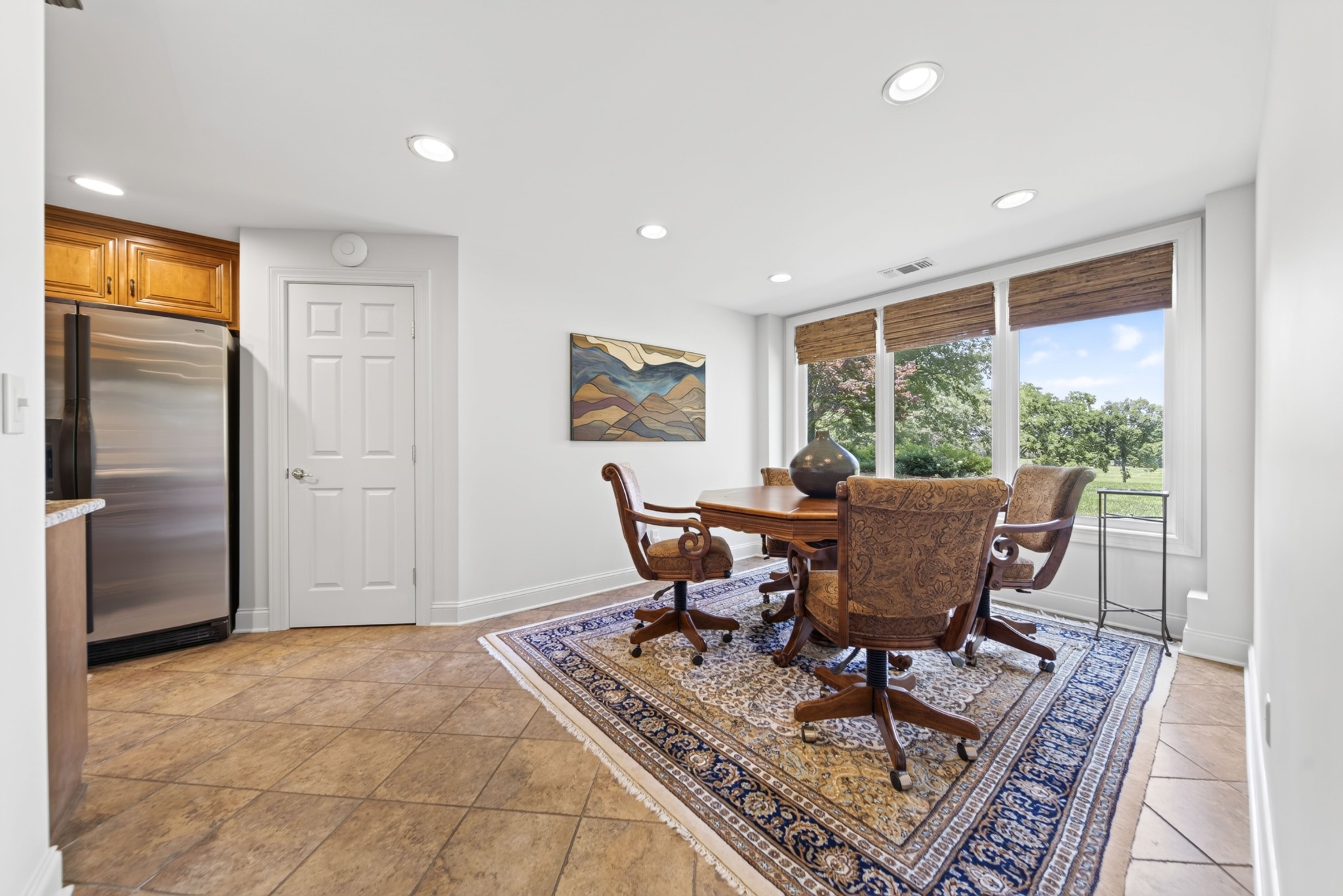 Listing image 79