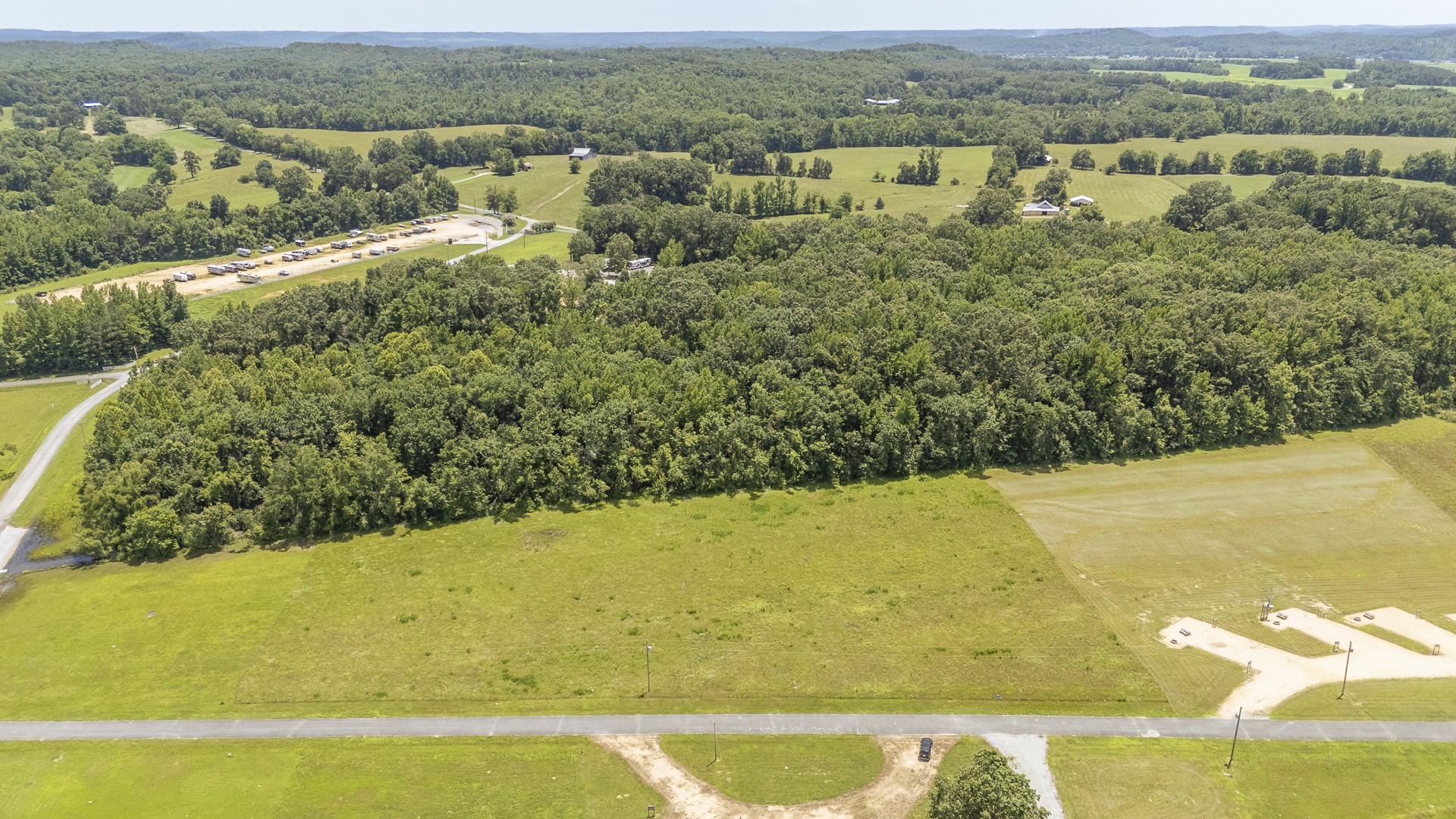Listing image 63