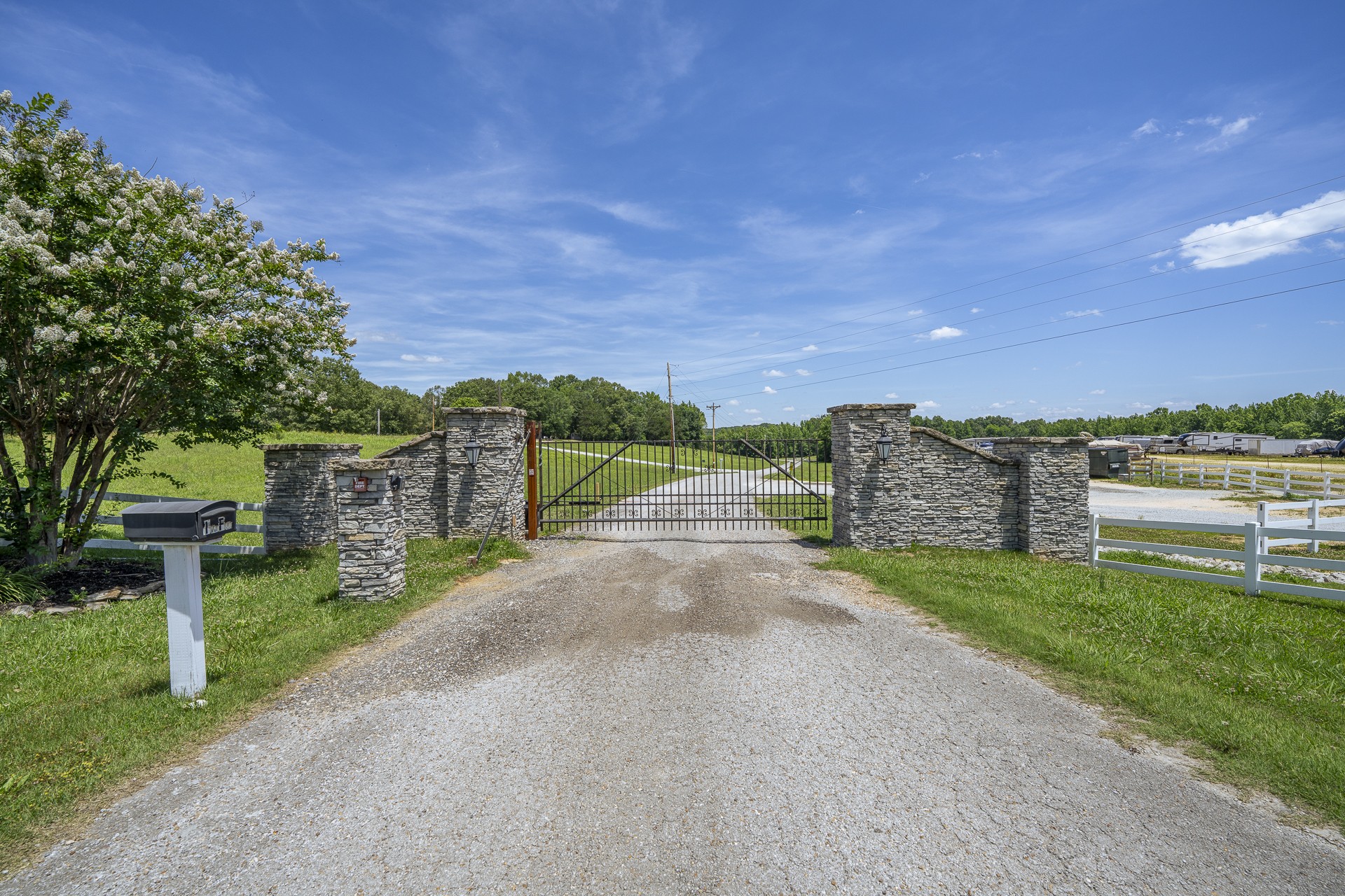 Listing image 36