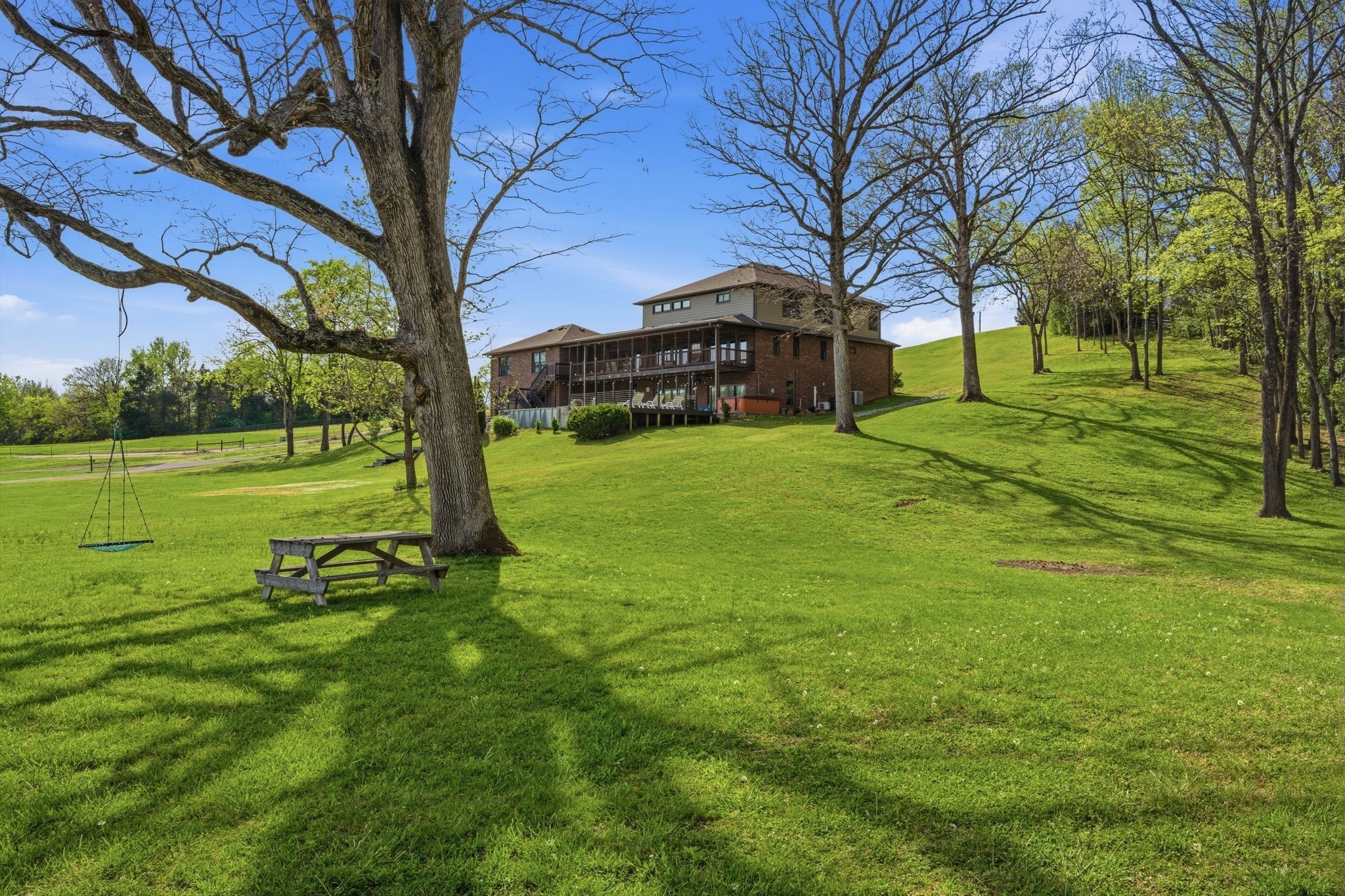 Listing image 79