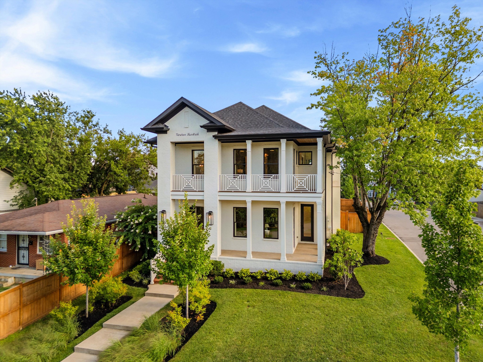 Listing image 90
