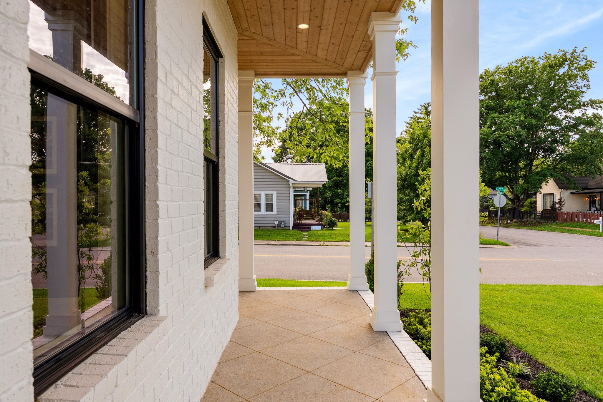 Listing image 91