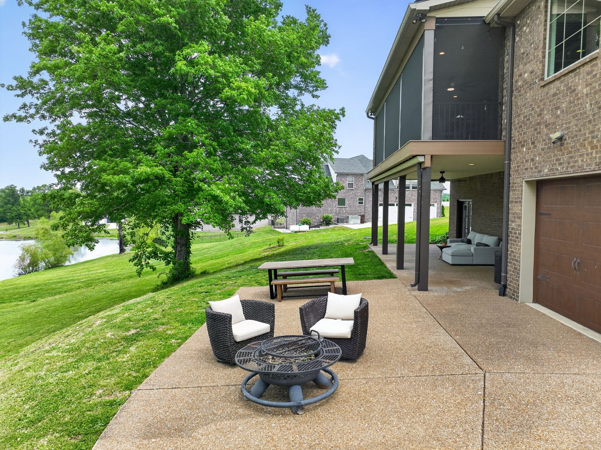 Listing image 57