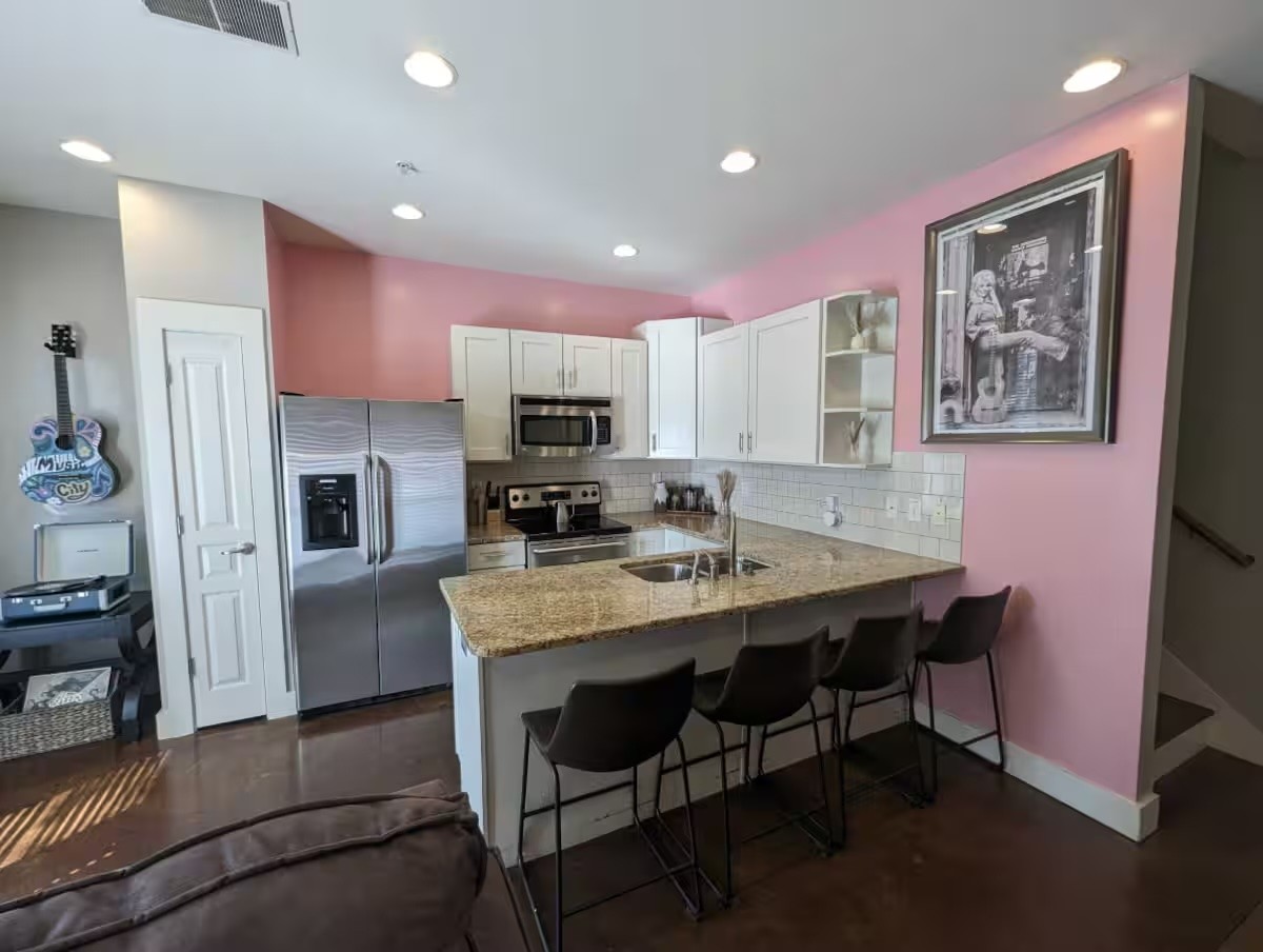 Listing image 11