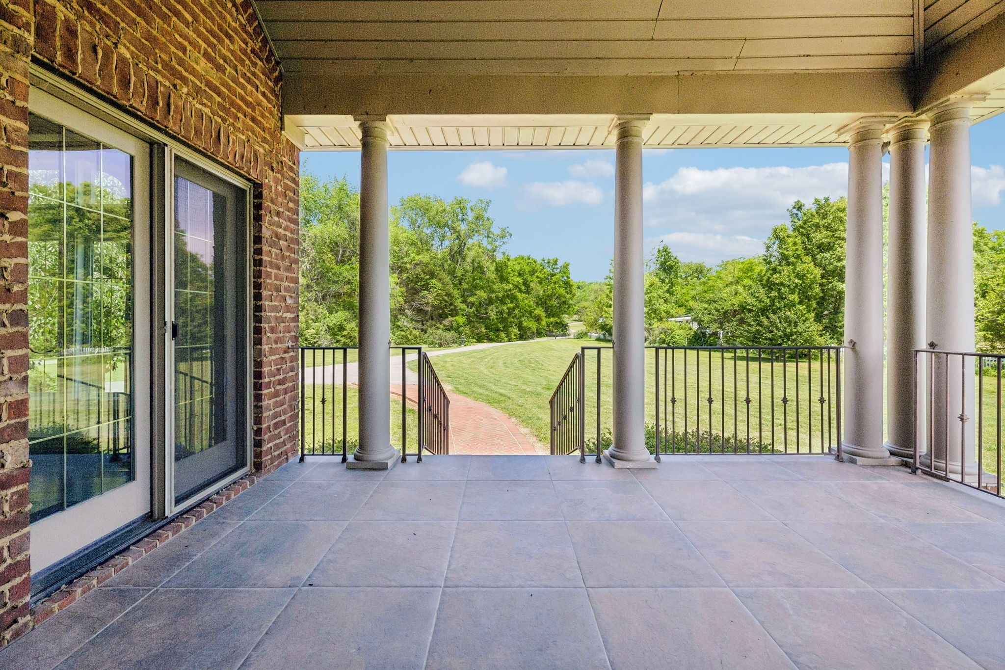 Listing image 58