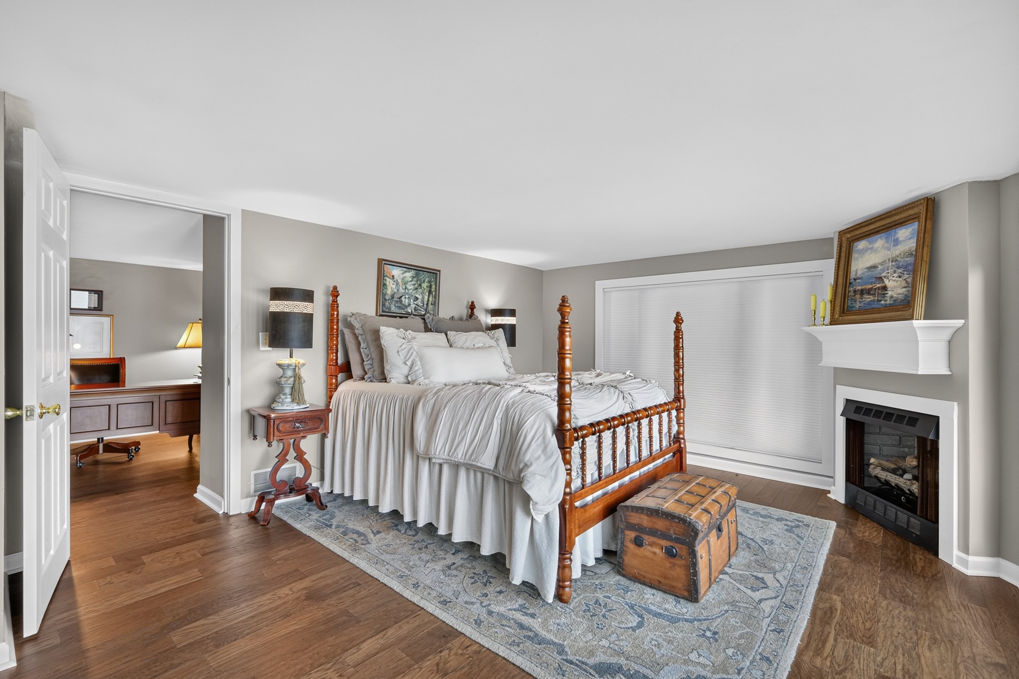 Listing image 82