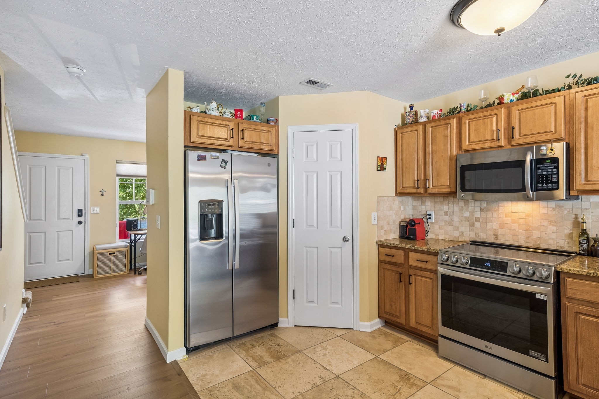Listing image 5